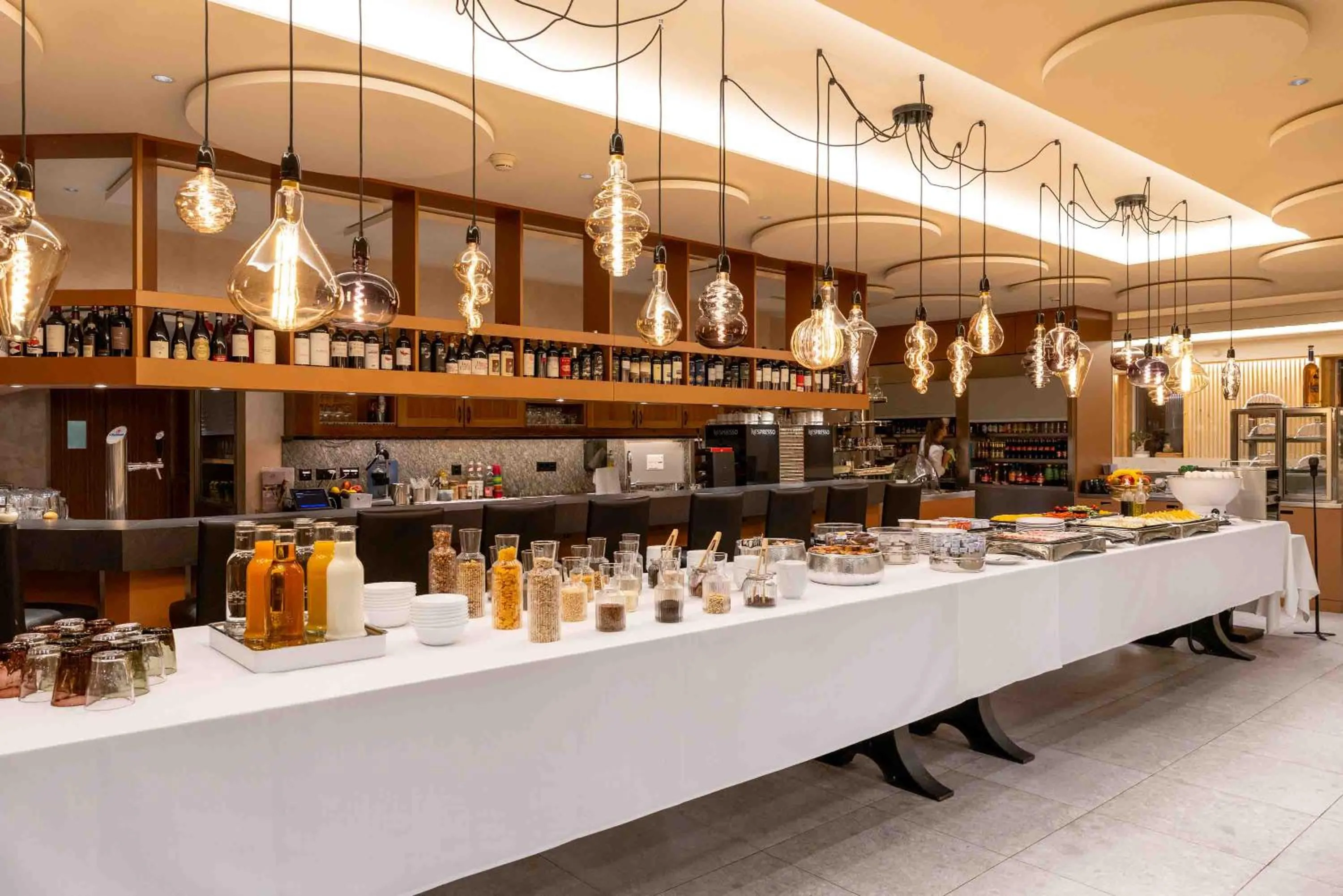 Coffee/tea facilities in Hotel Sonne St. Moritz 3* Superior