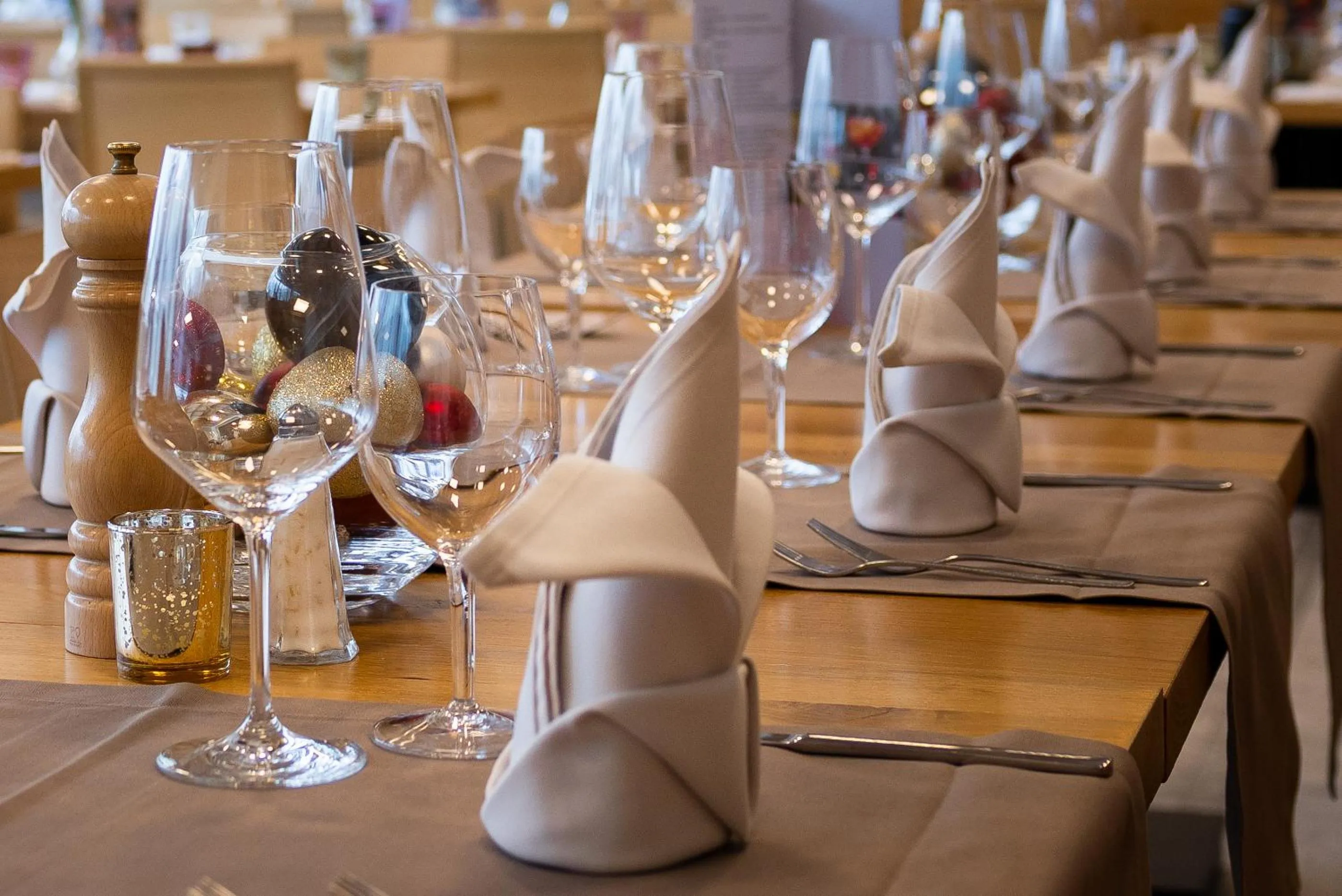 Restaurant/places to eat in Hotel Sonne St. Moritz 3* Superior