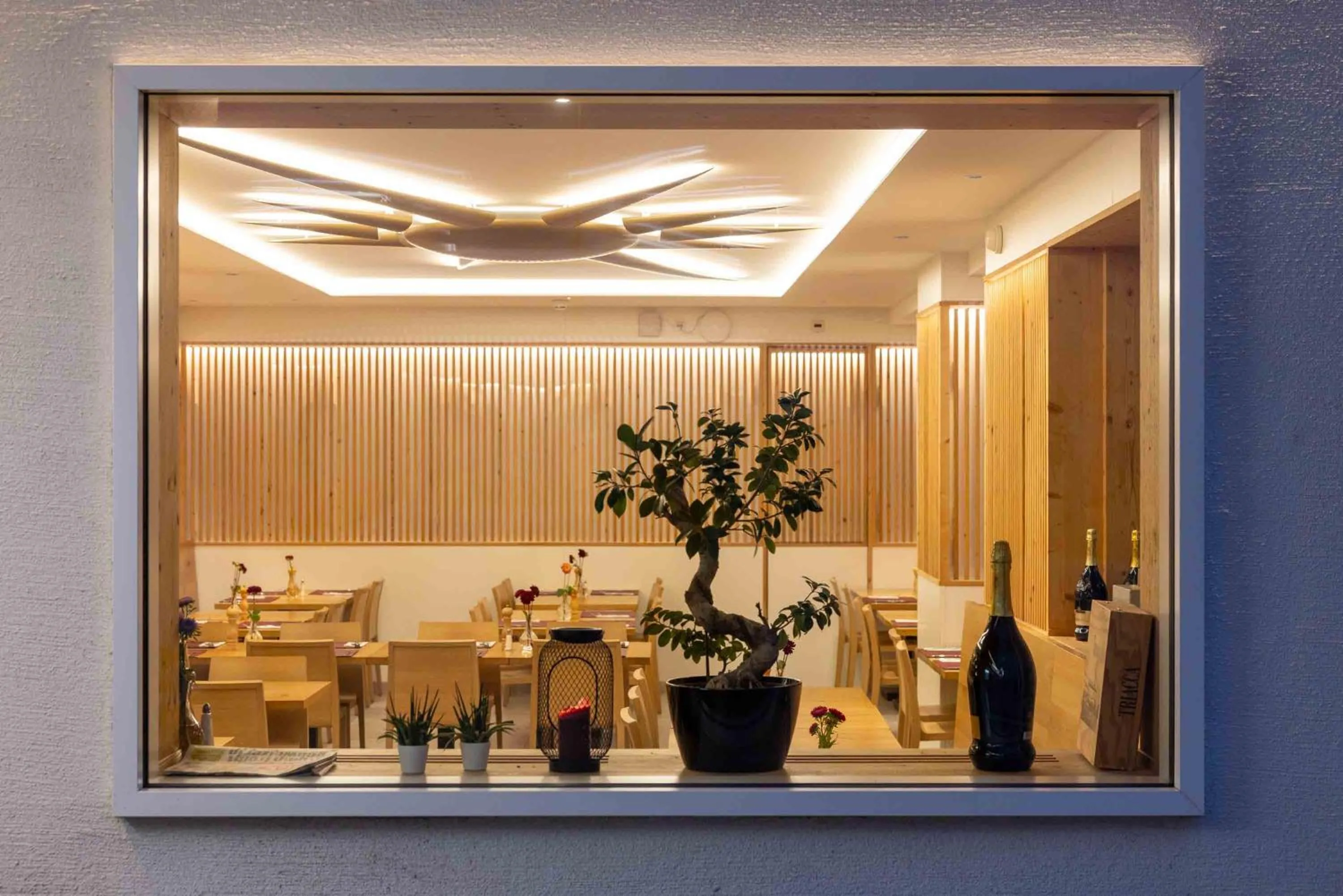 Restaurant/places to eat in Hotel Sonne St. Moritz 3* Superior