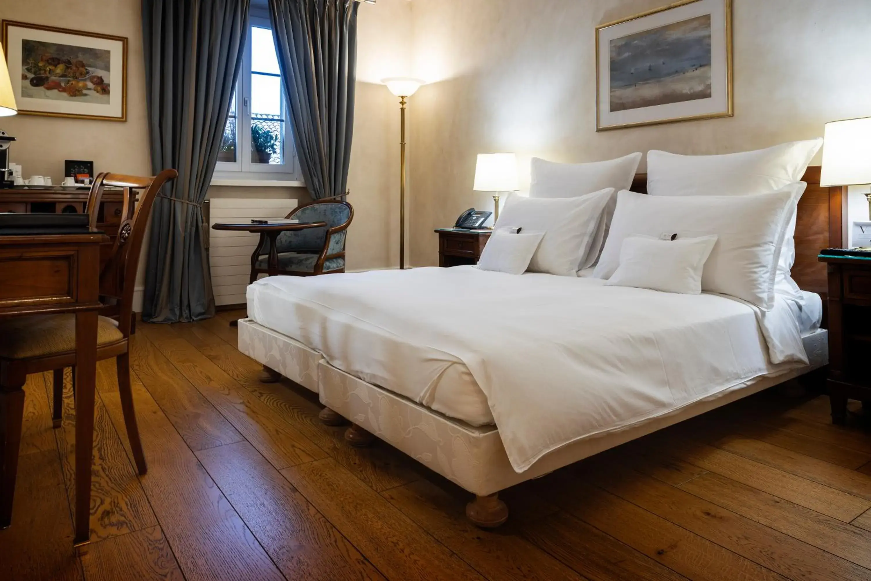 Double or Twin Room in Domaine de Châteauvieux Double or Twin Room in Domaine de Châteauvieux