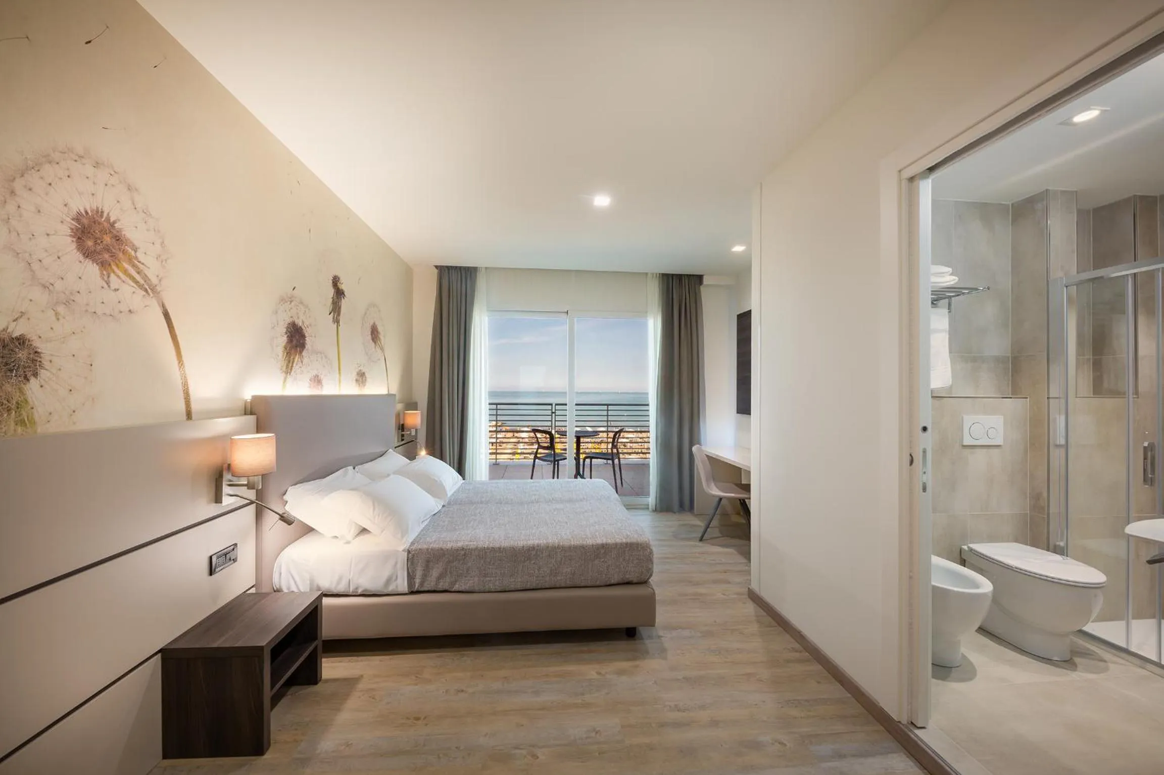 Photo of the whole room, Bed in Hotel Tritone