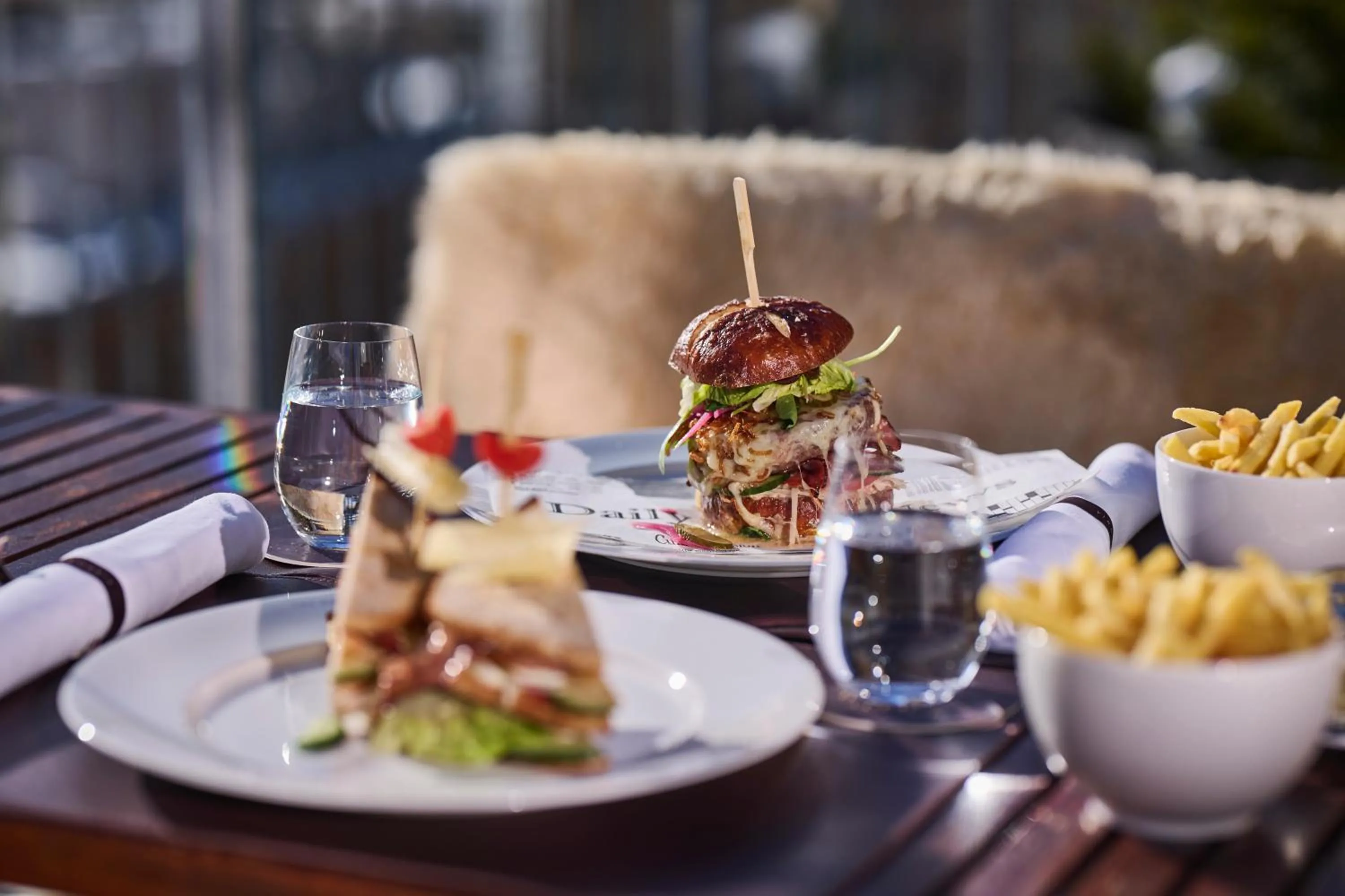 Food and drinks in The Omnia