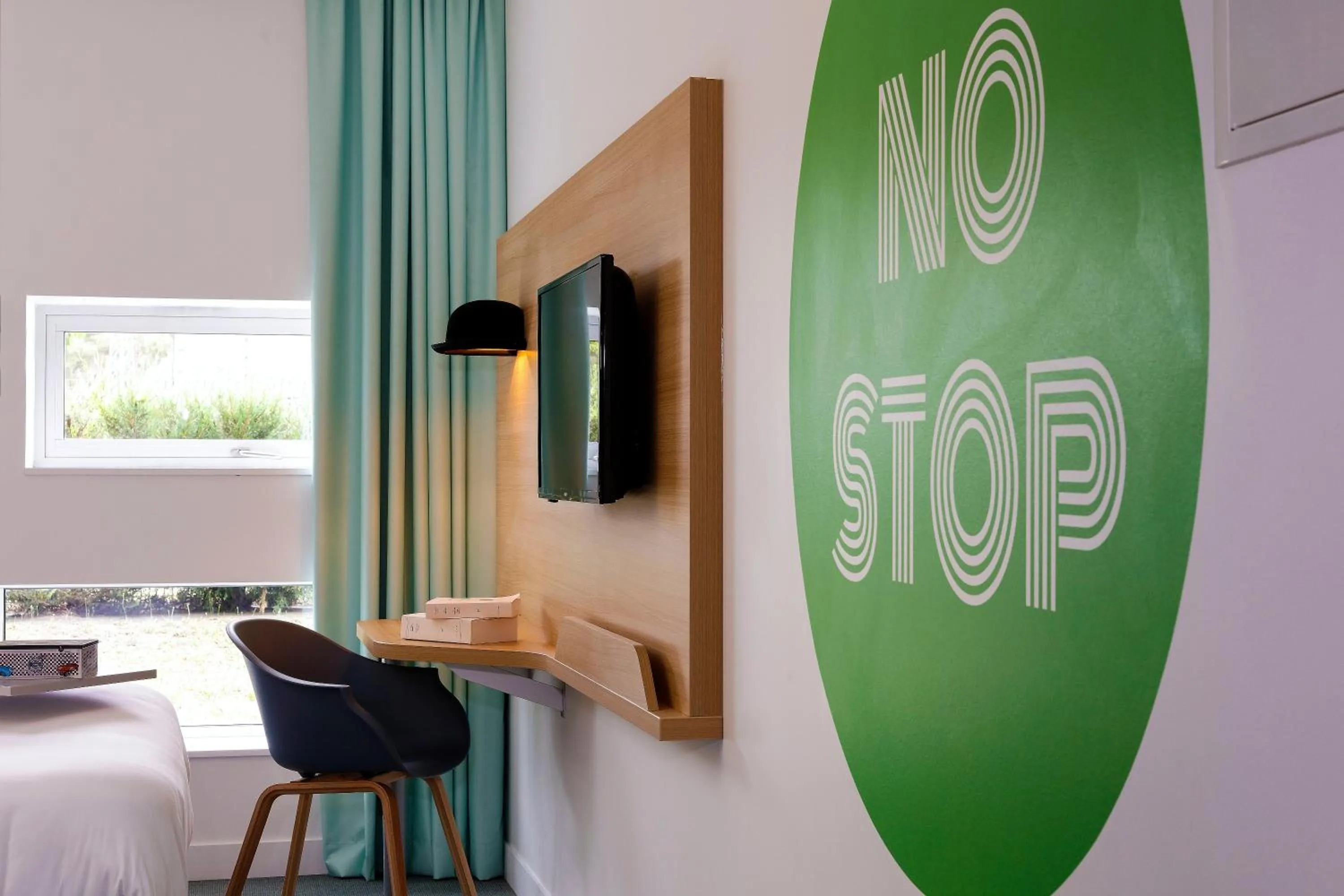 TV and multimedia in ibis Styles Le Mans Sud Mulsanne