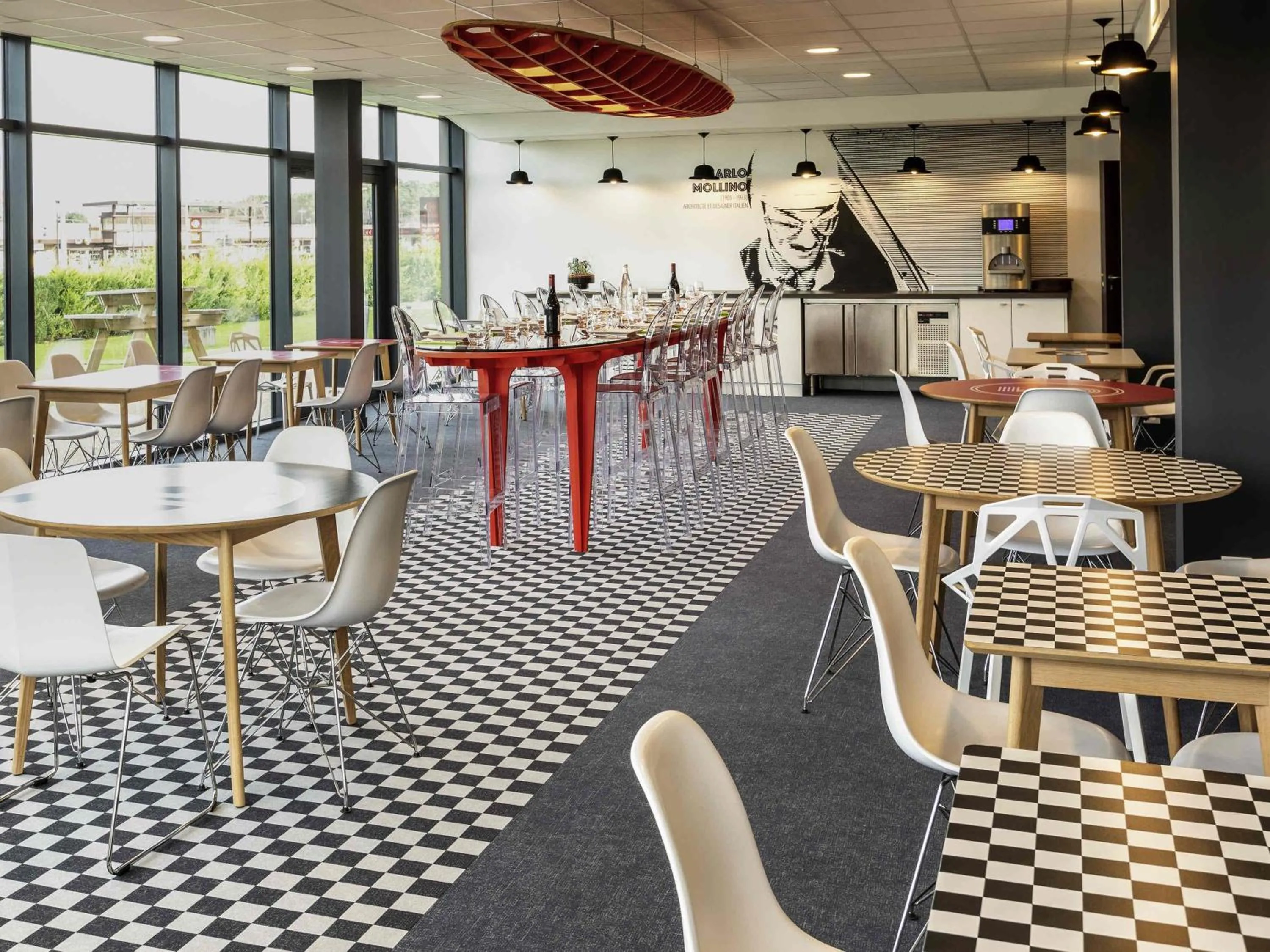 Restaurant/places to eat in ibis Styles Le Mans Sud Mulsanne