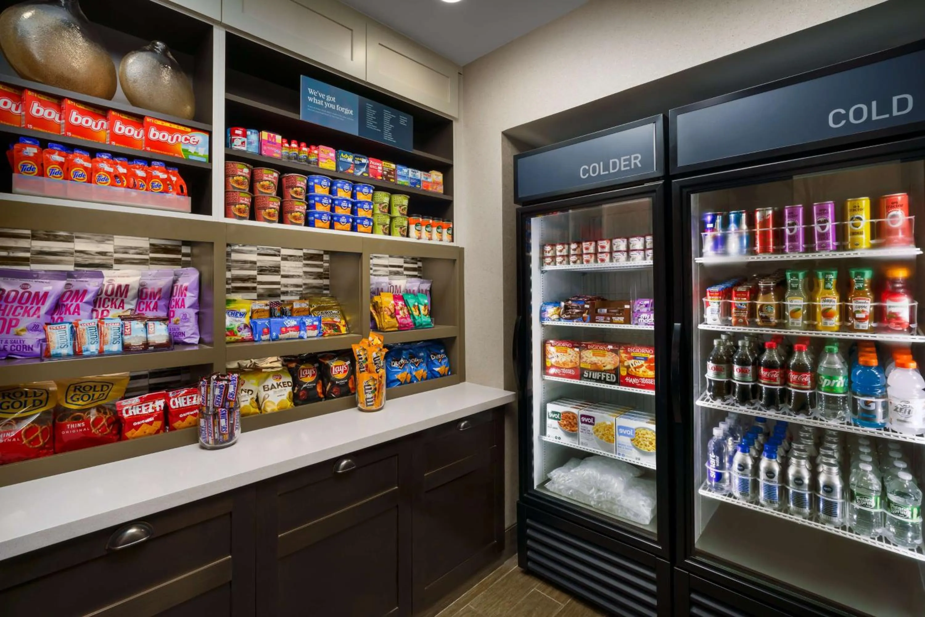 Restaurant/places to eat in Homewood Suites by Hilton Providence-Warwick