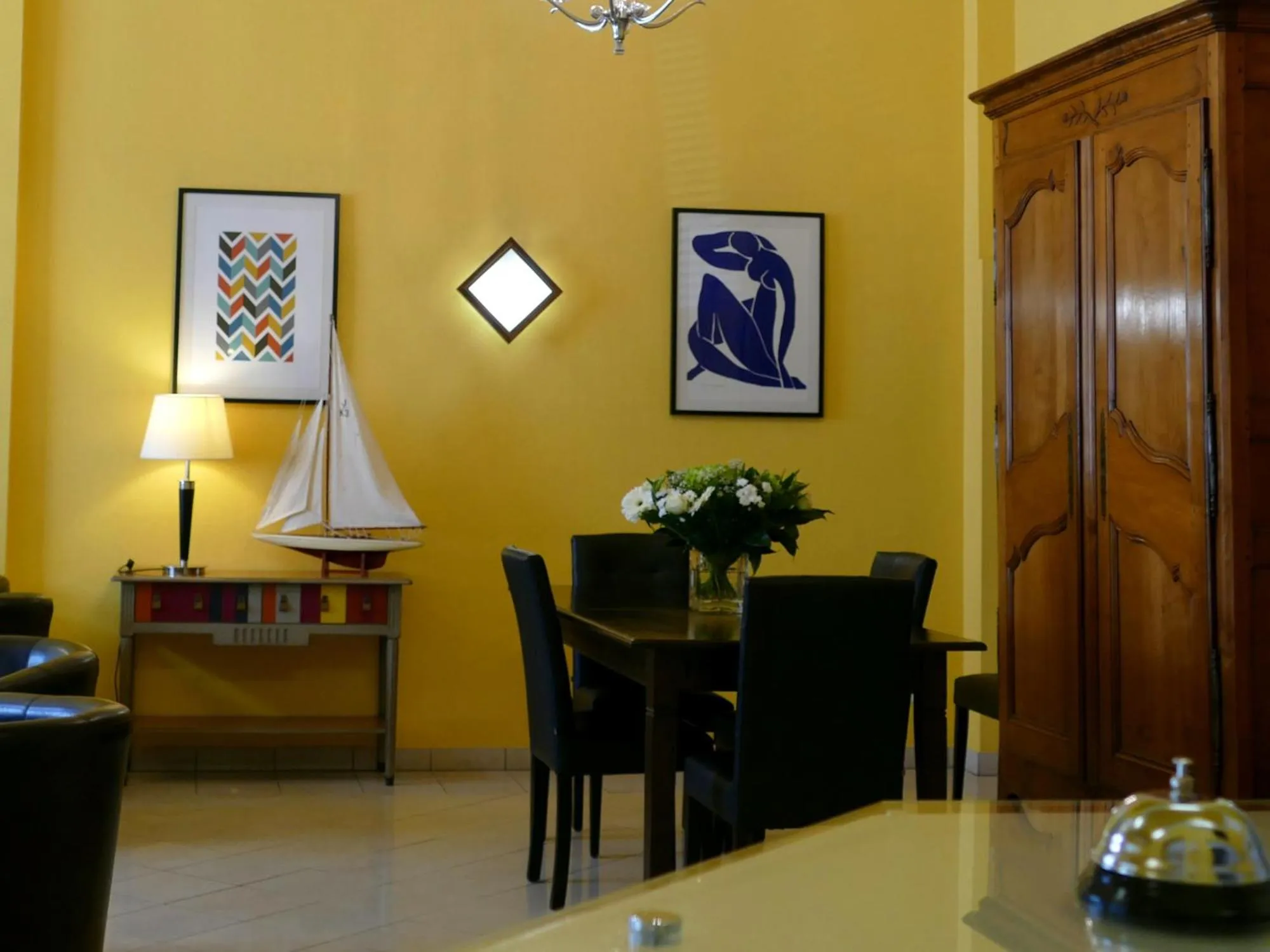 Hotel Berlioz Basel Airport