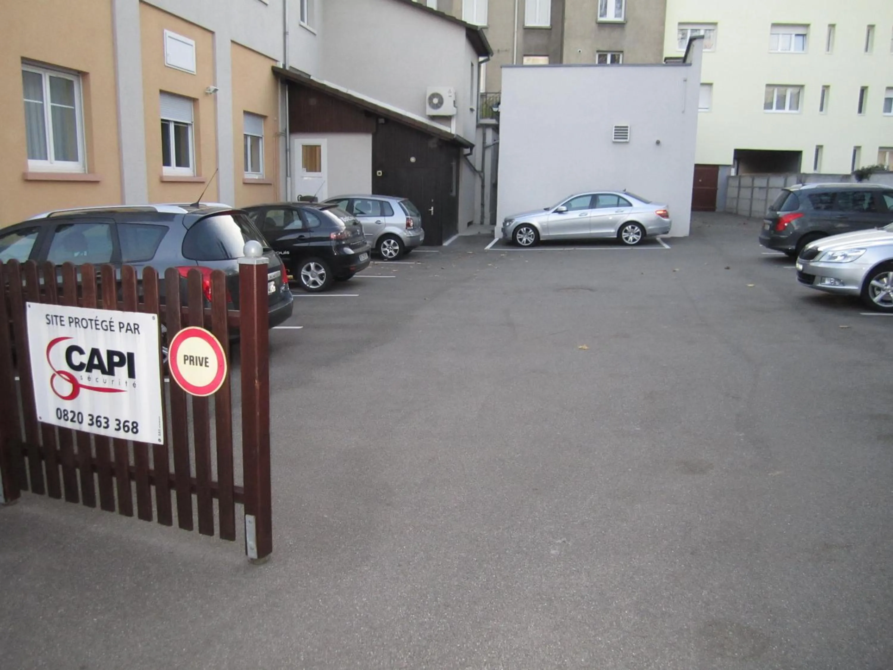 Facade/entrance in Hotel Berlioz Basel Airport