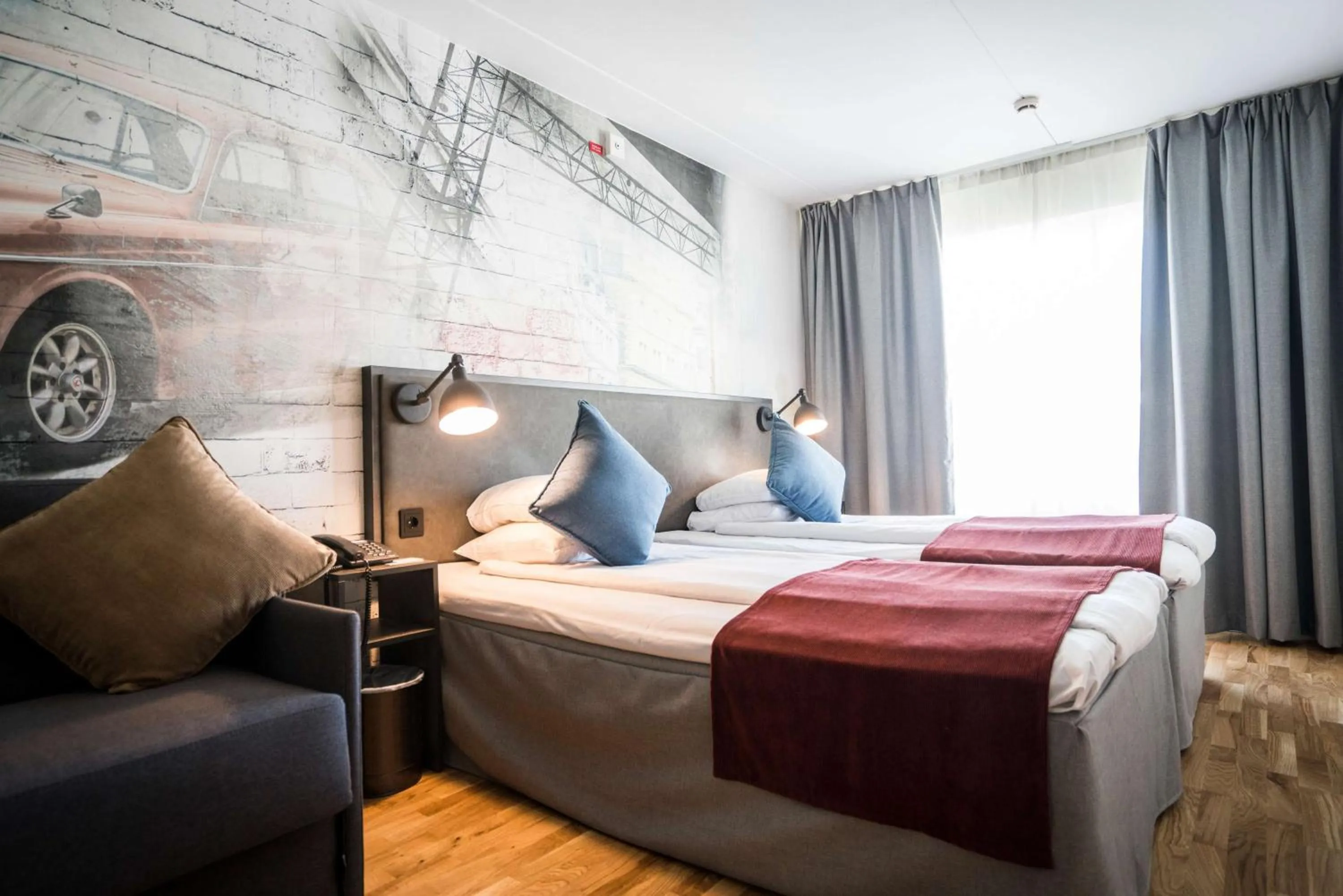 Bedroom, Bed in Scandic Skärholmen