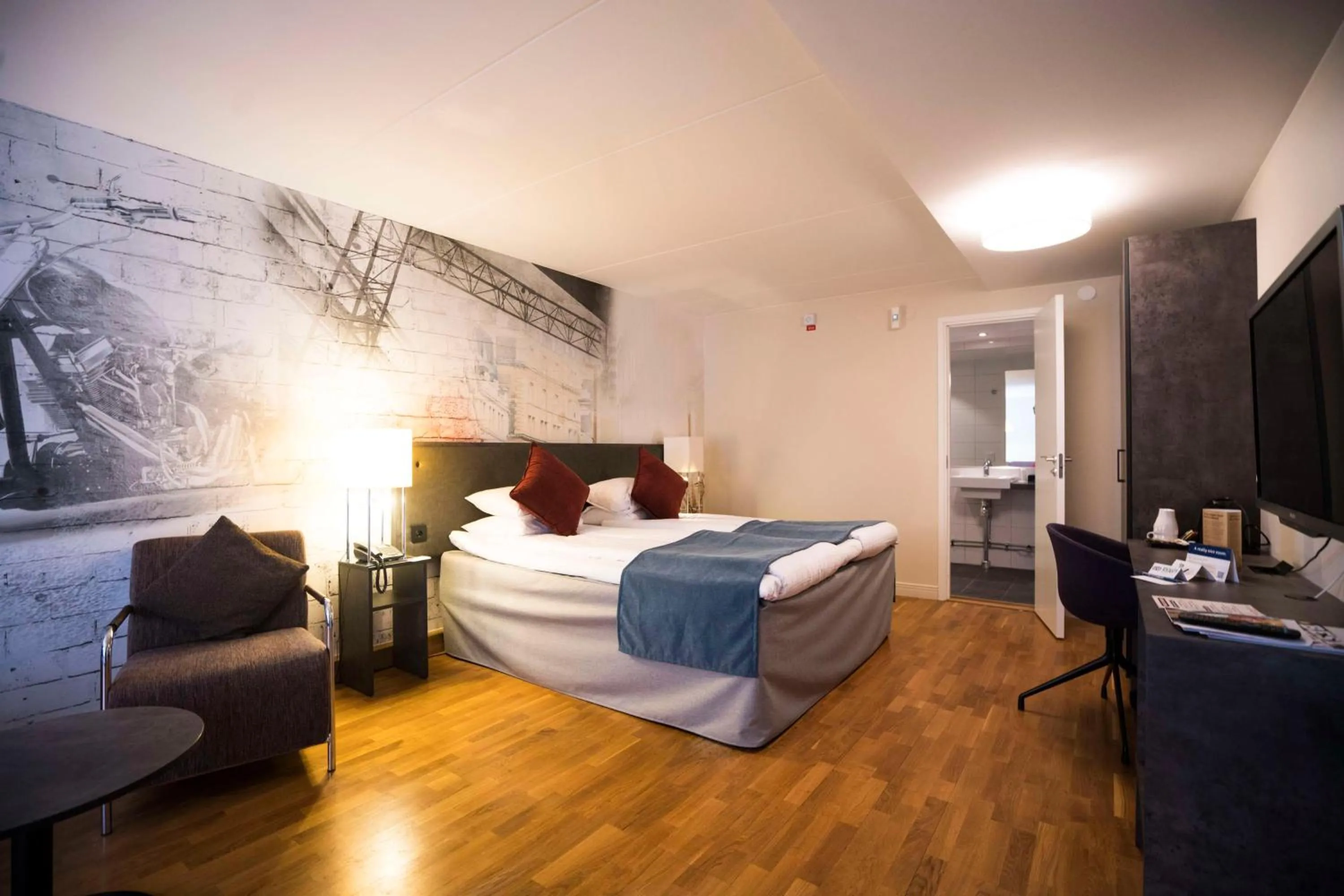 Bedroom, Bed in Scandic Skärholmen