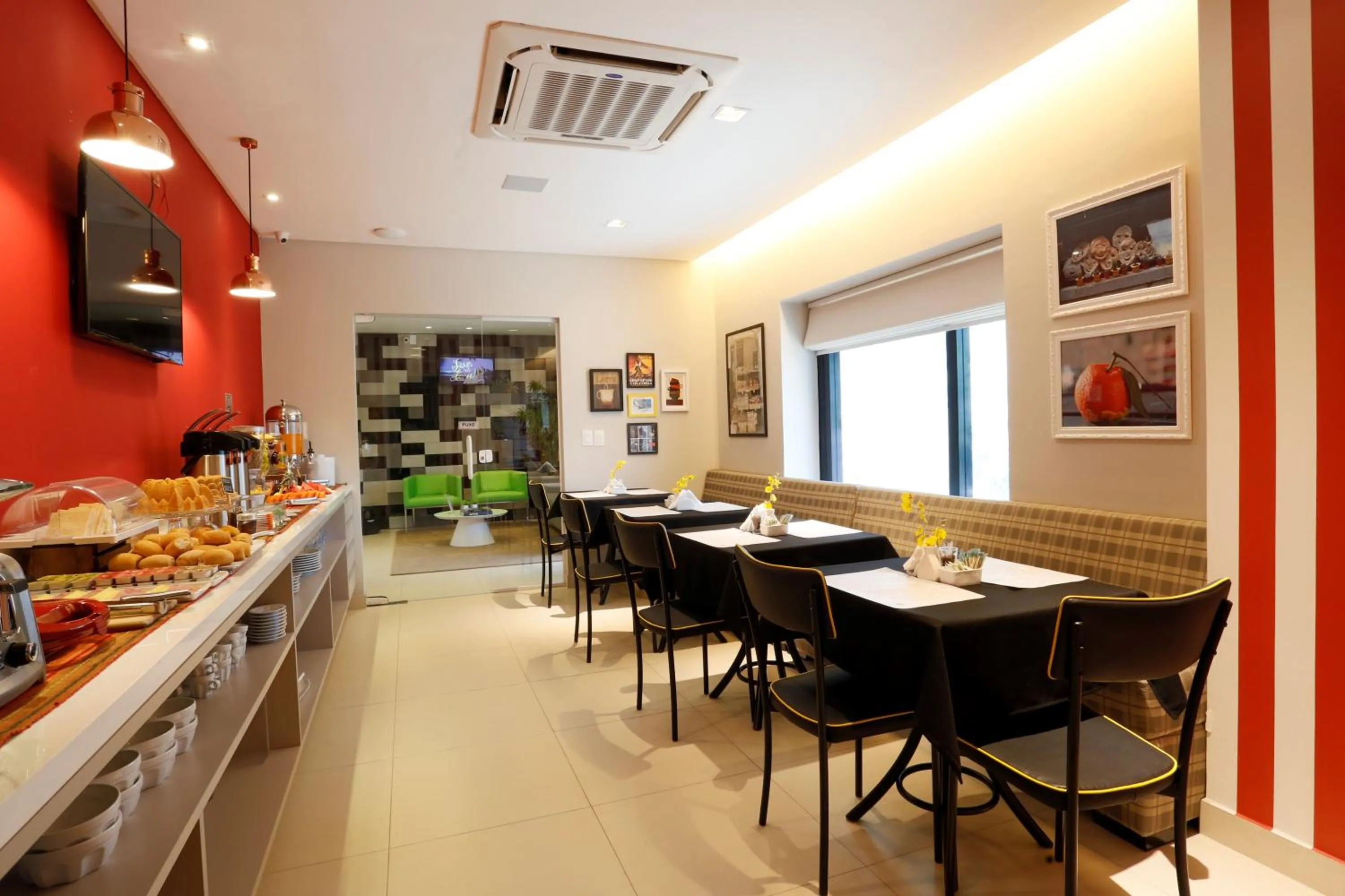 Decorative detail in Portofino Hotel