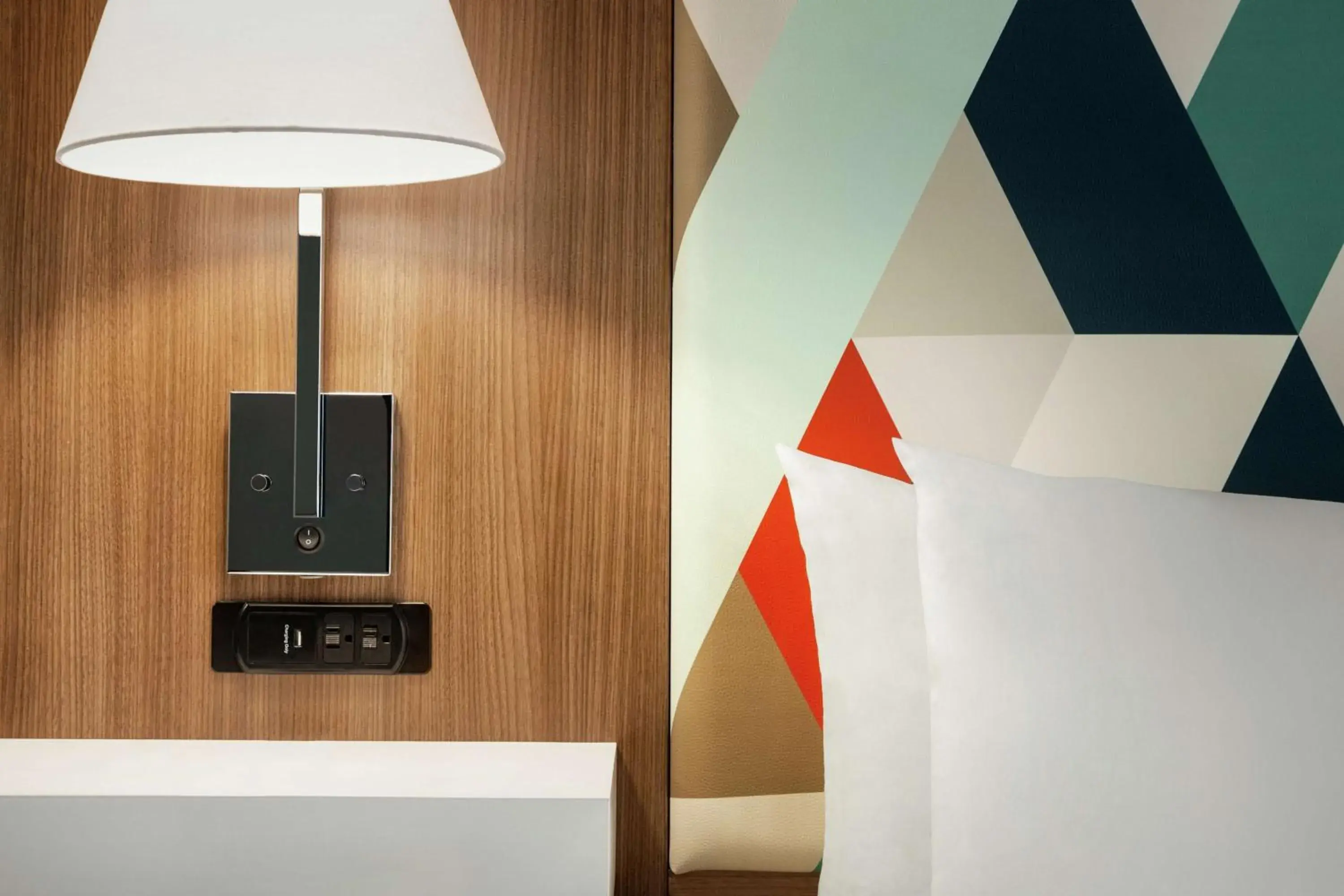 King Room with Sofa Bed and Study - Non-Smoking in Hampton Inn Kansas City Blue Springs King Room with Sofa Bed and Study - Non-Smoking in Hampton Inn Kansas City Blue Springs