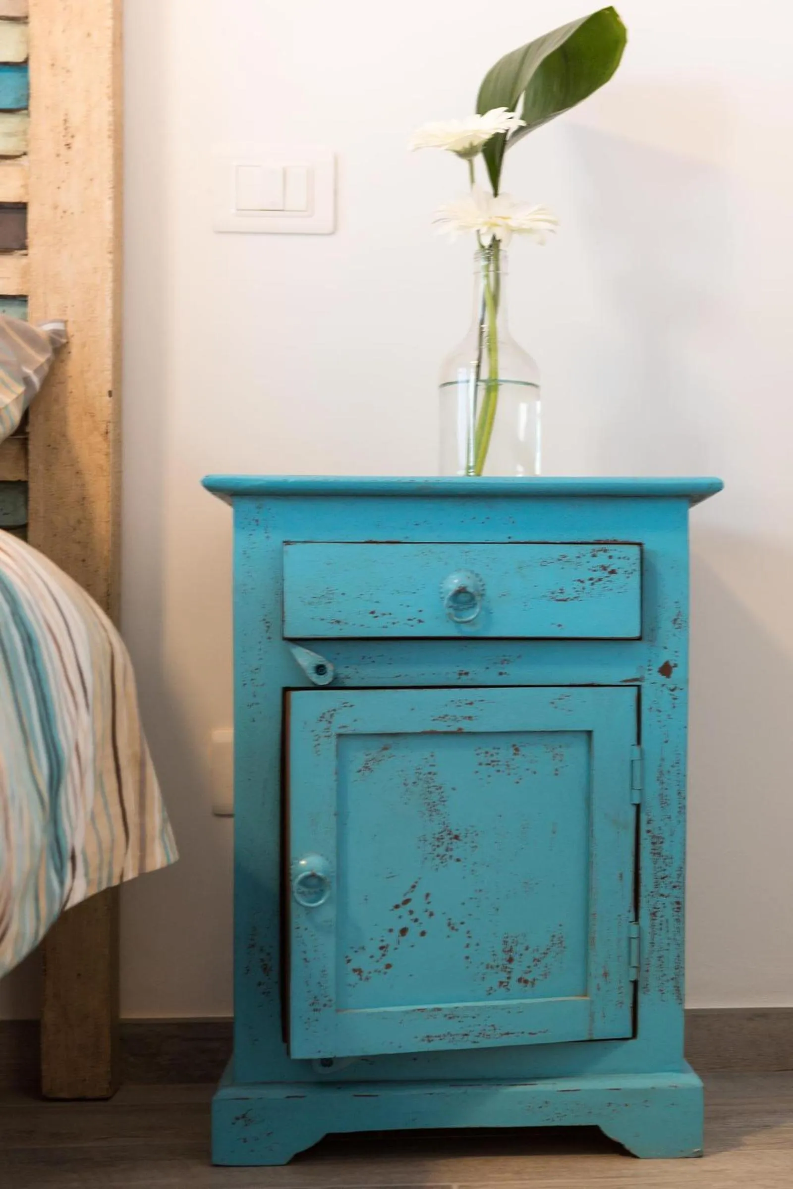 Decorative detail in Festina Lente B&B