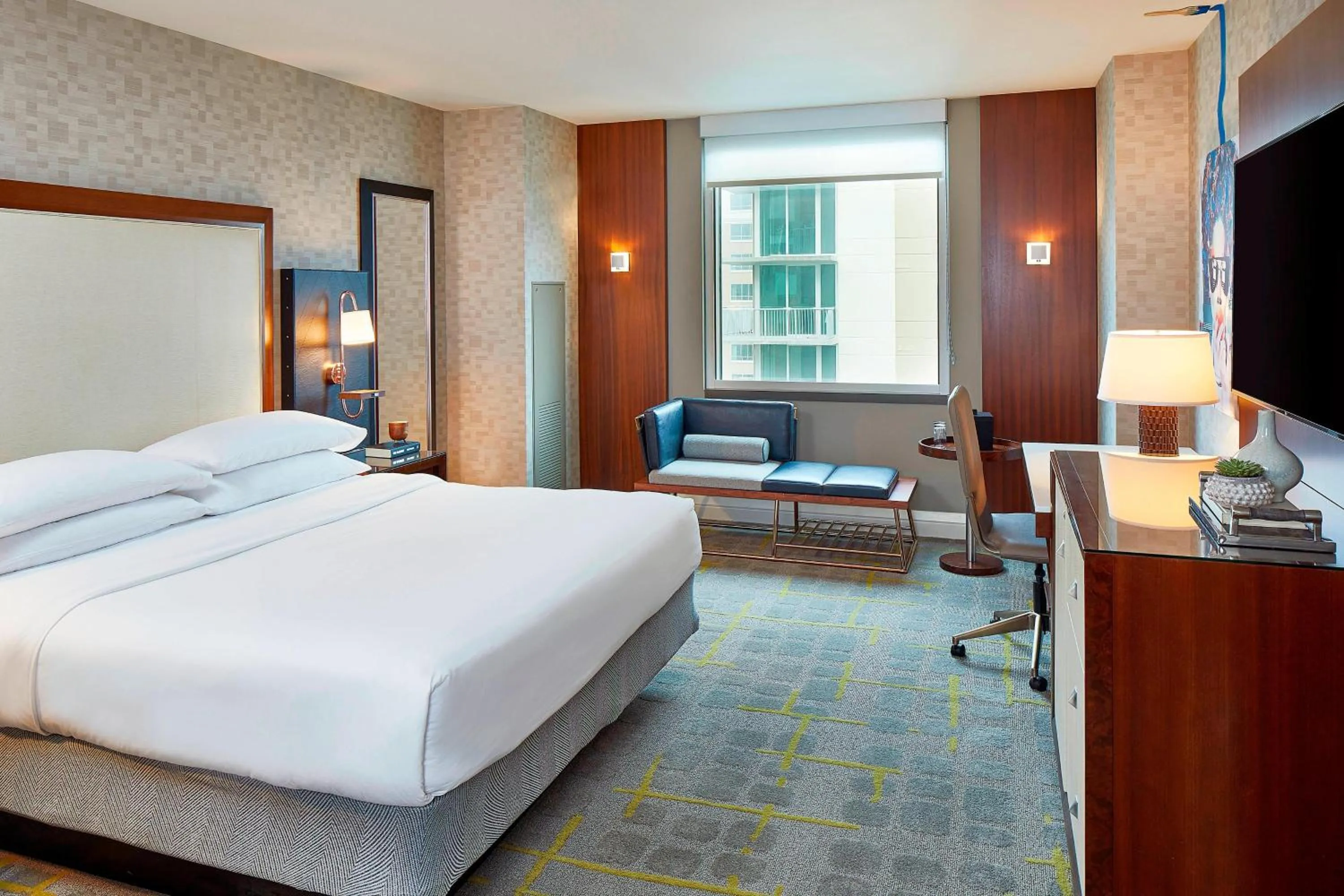 Photo of the whole room, Bed in Renaissance Atlanta Midtown Hotel