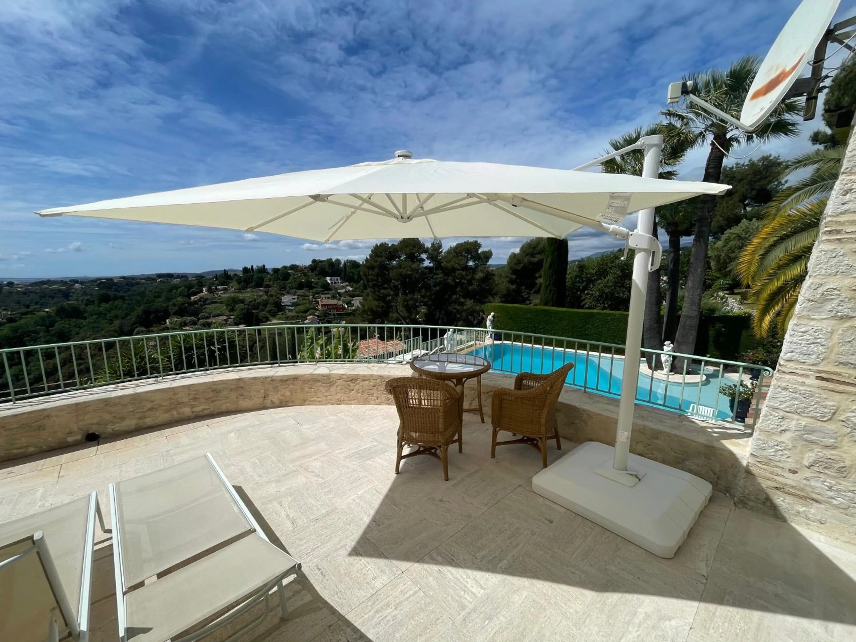 Patio in La Bergerie B&B