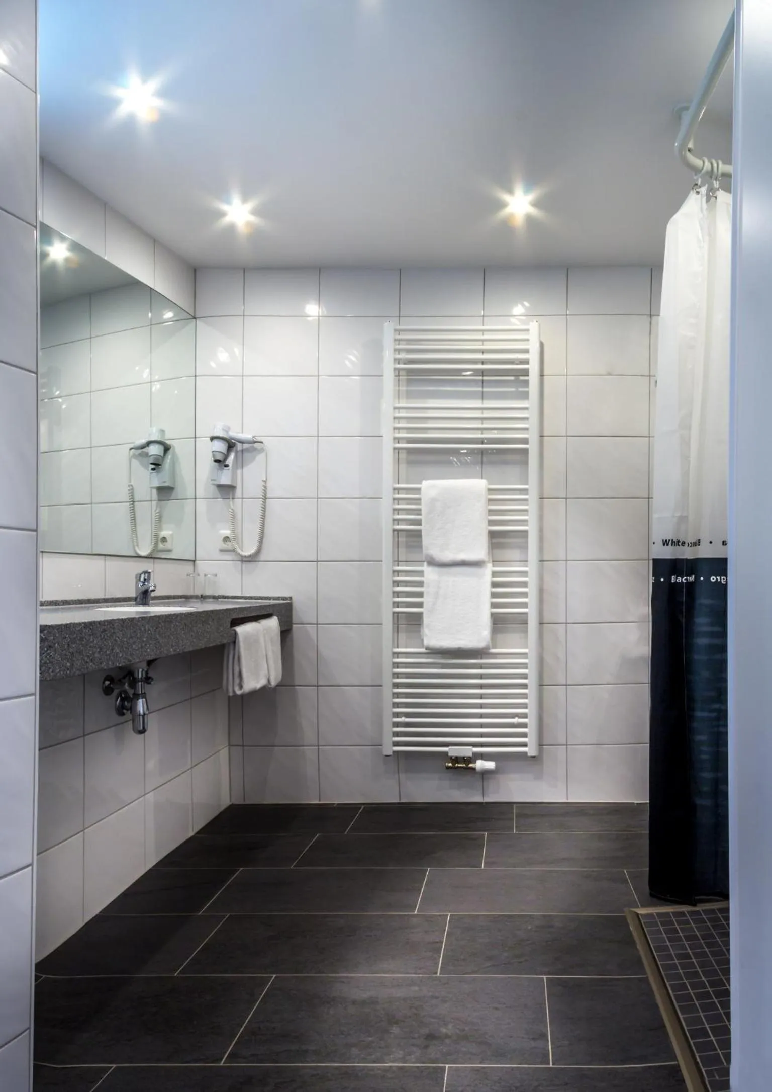 Bathroom in Kulinarium an der Glems