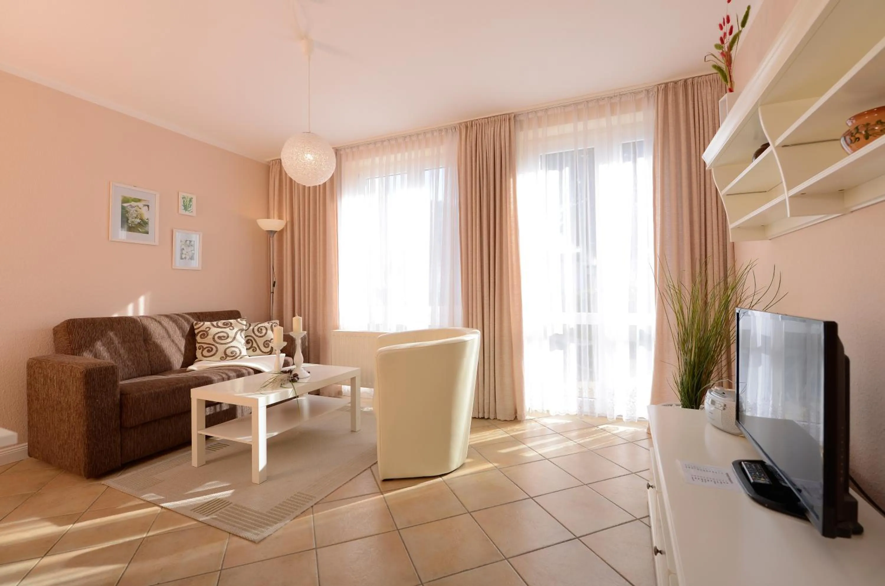 Photo of the whole room in Hotelanlage Tarnewitzer Hof