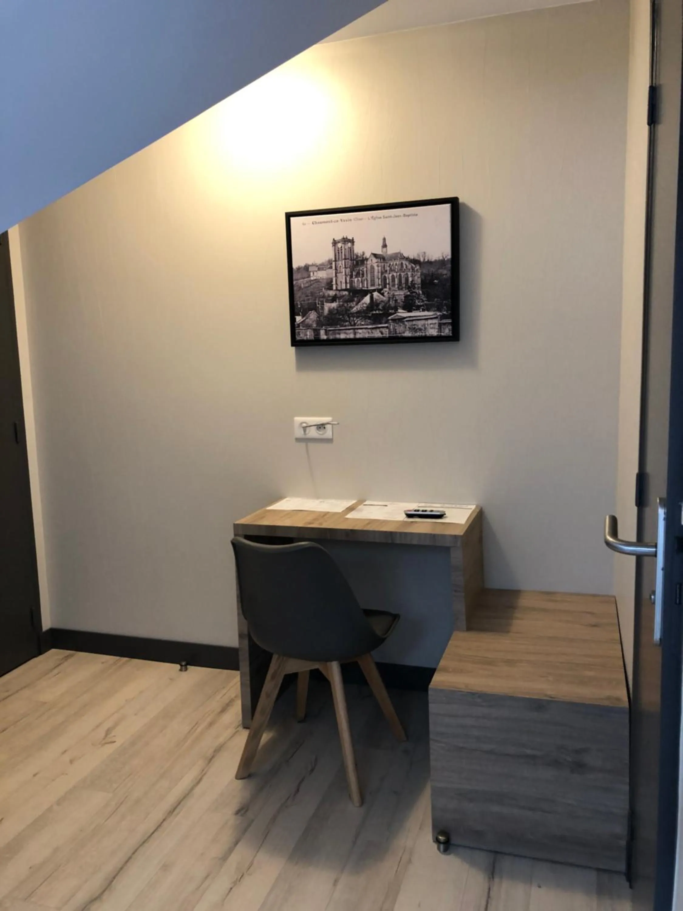 Seating area in LOGIS - Hôtel & Restaurant Saint Nicolas