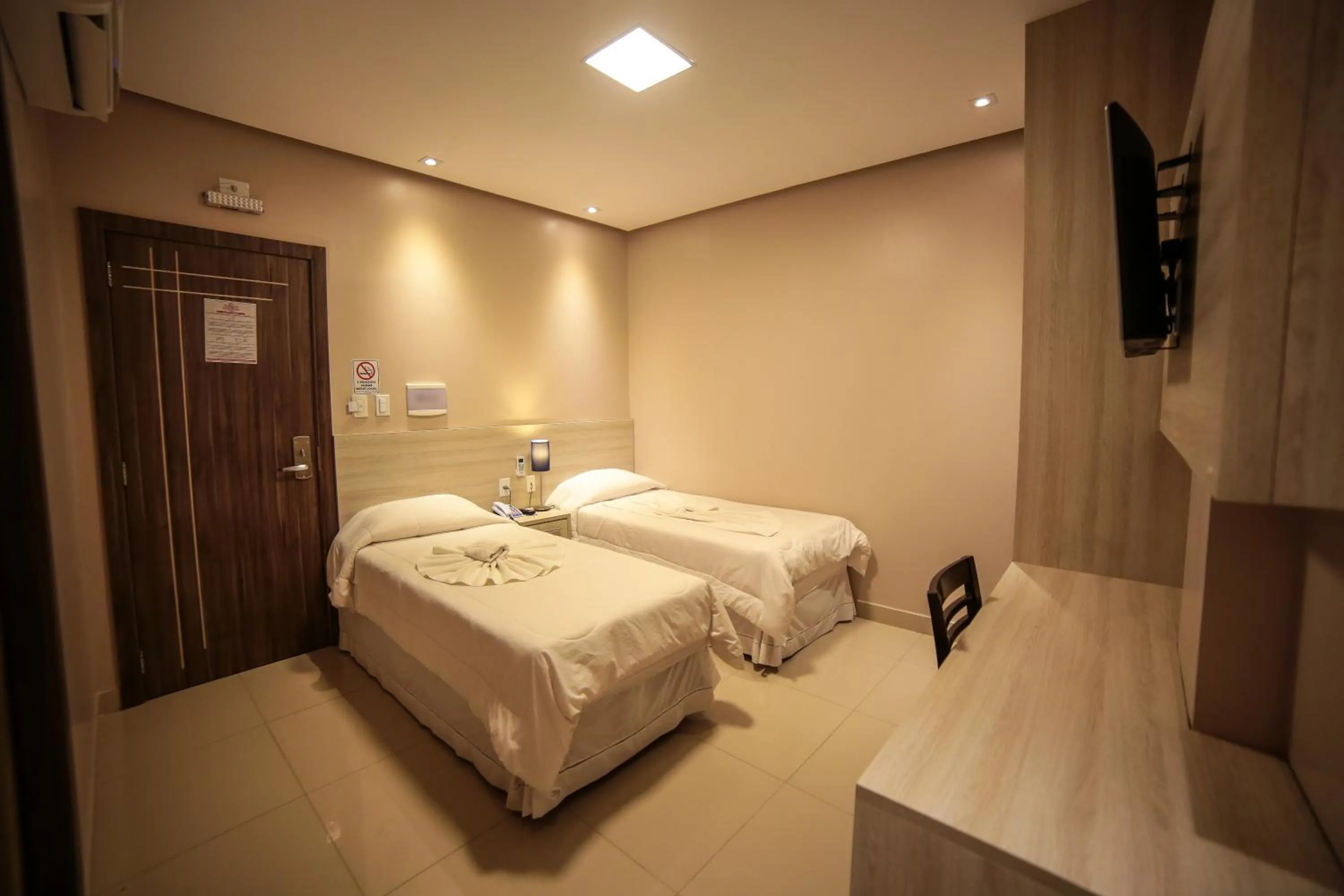 Bed in Hotel London Santarem