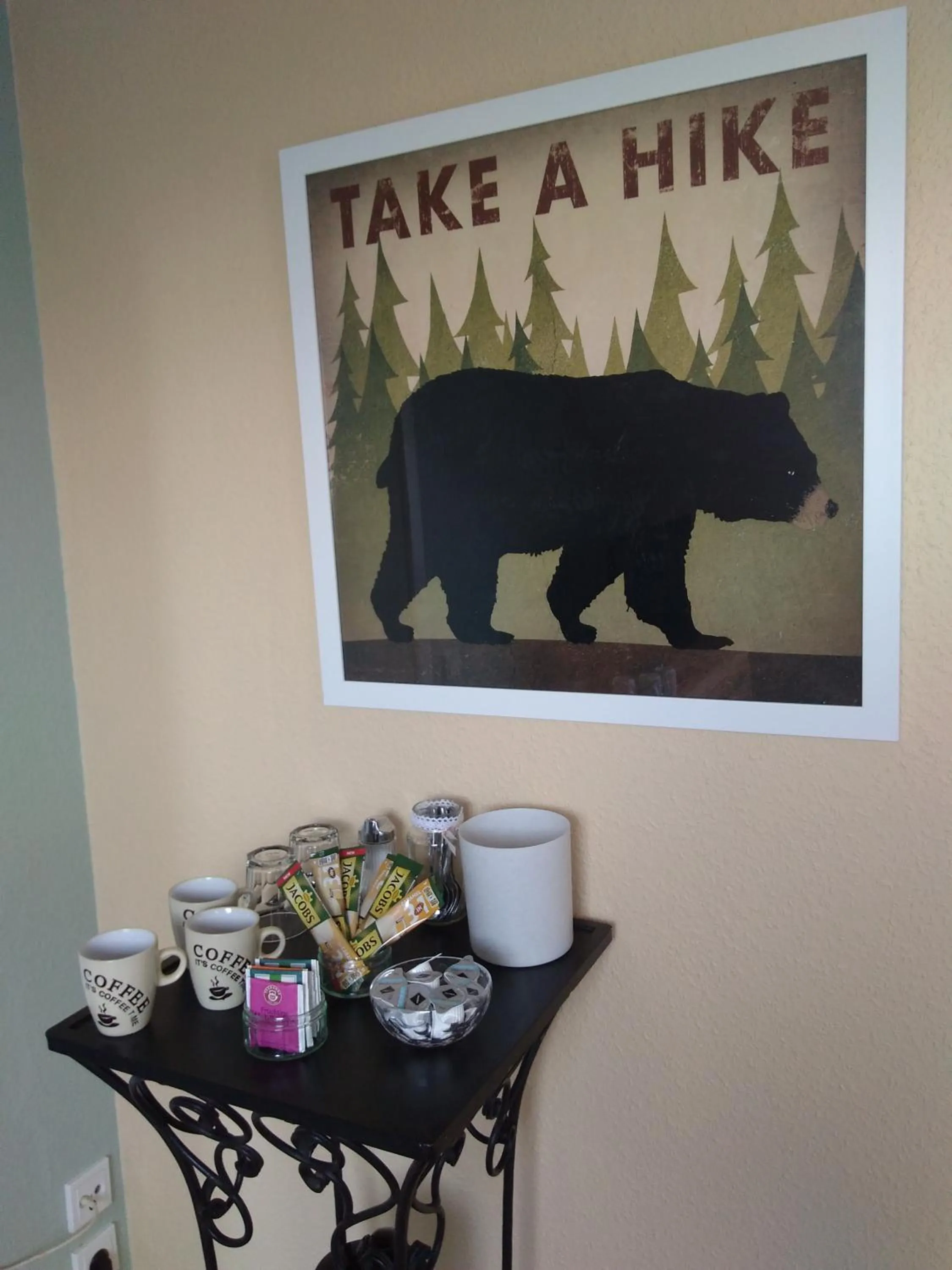 Photo of the whole room in Rheinauer Hof - bed & breakfast