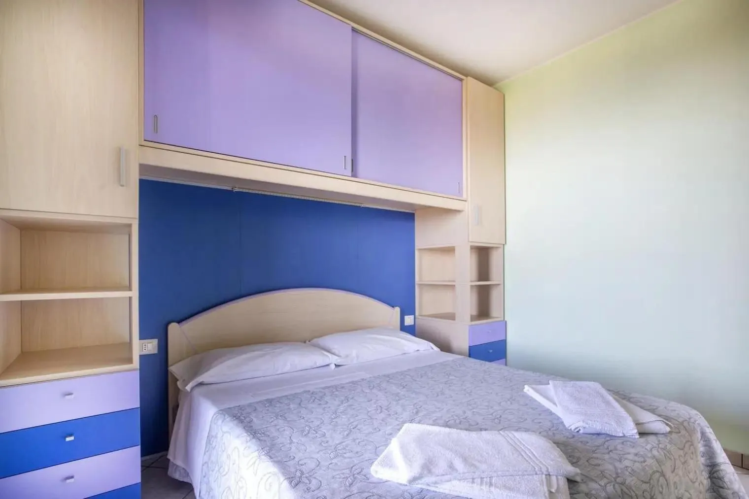 Bed in Appartamenti Anzà