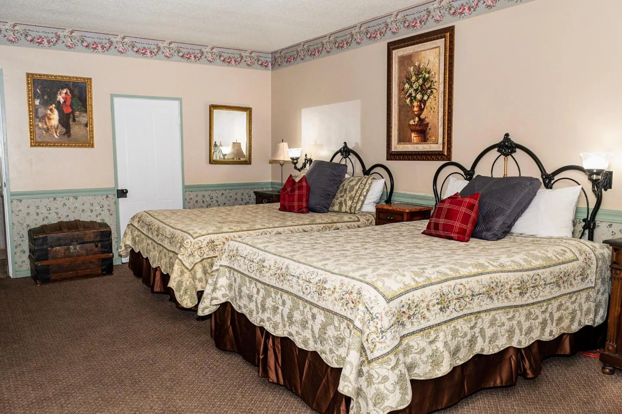 Bed in Gunn House Hotel