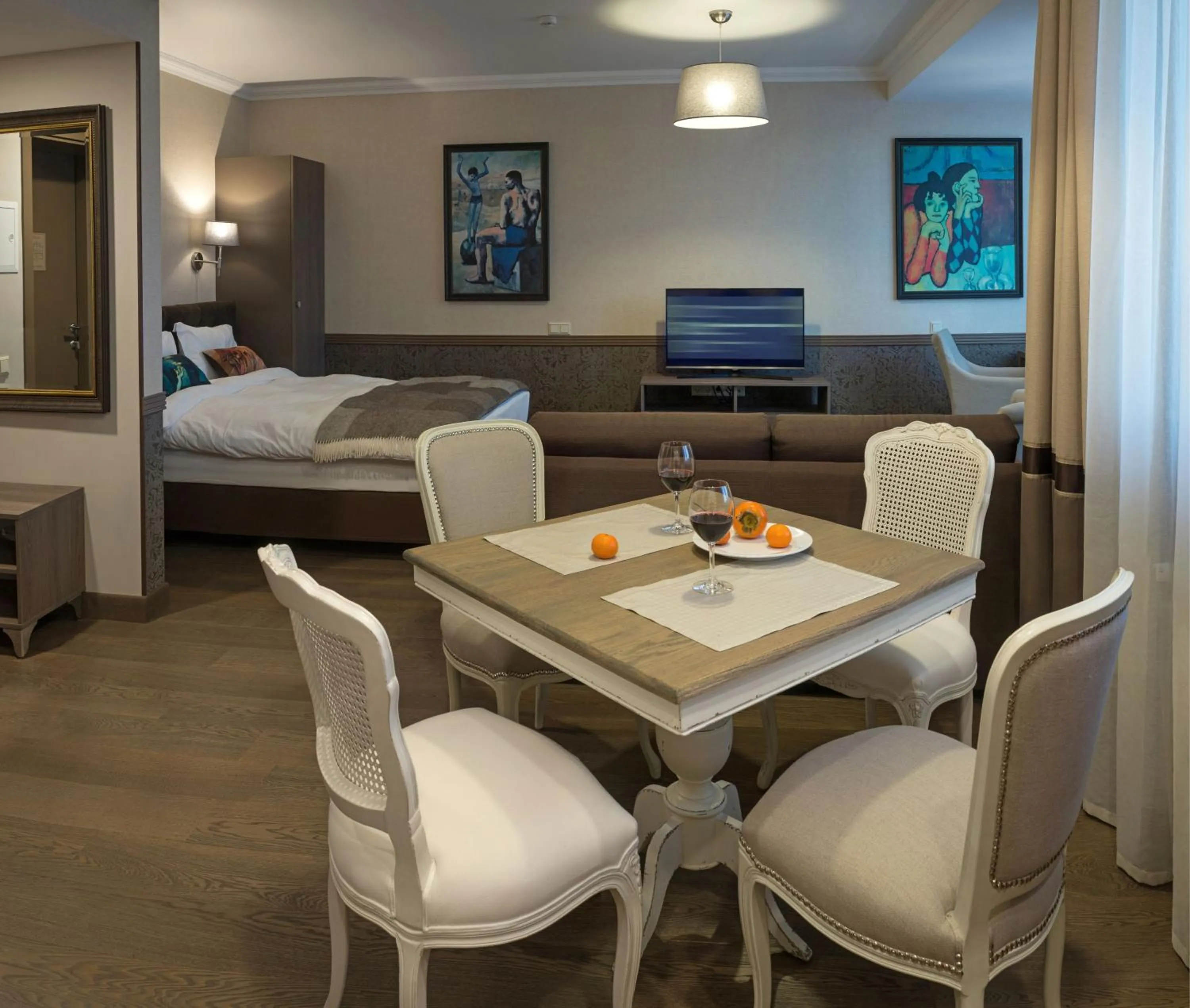 Living room in ZENTRUM Hotel