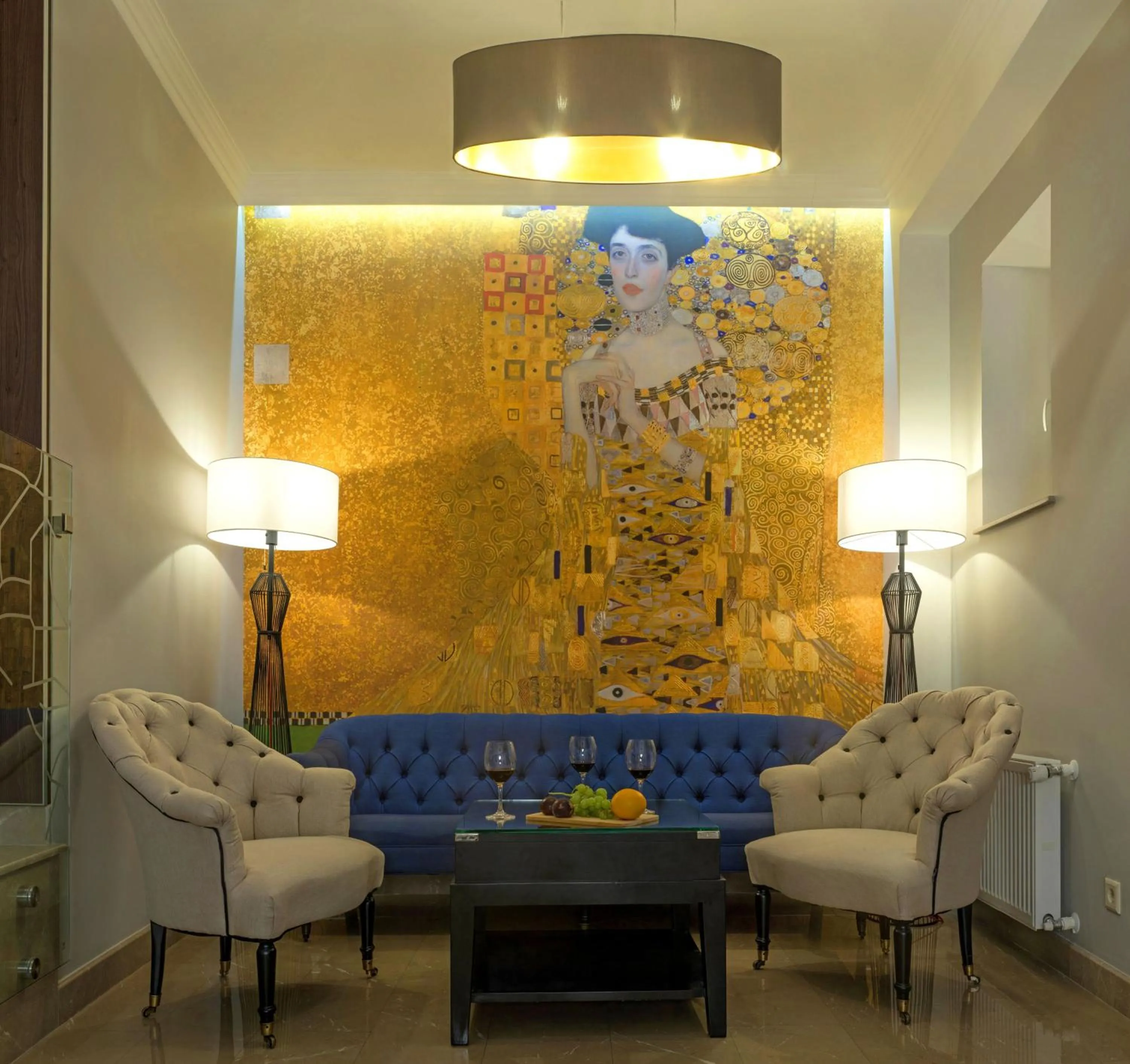 Lobby or reception in ZENTRUM Hotel