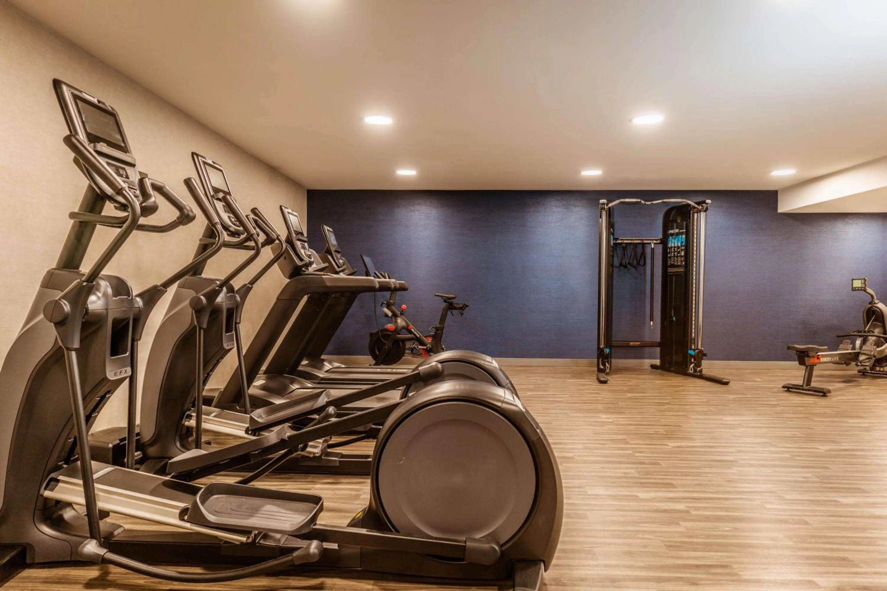 Fitness centre/facilities in Hampton Inn & Suites St. Louis-Chesterfield