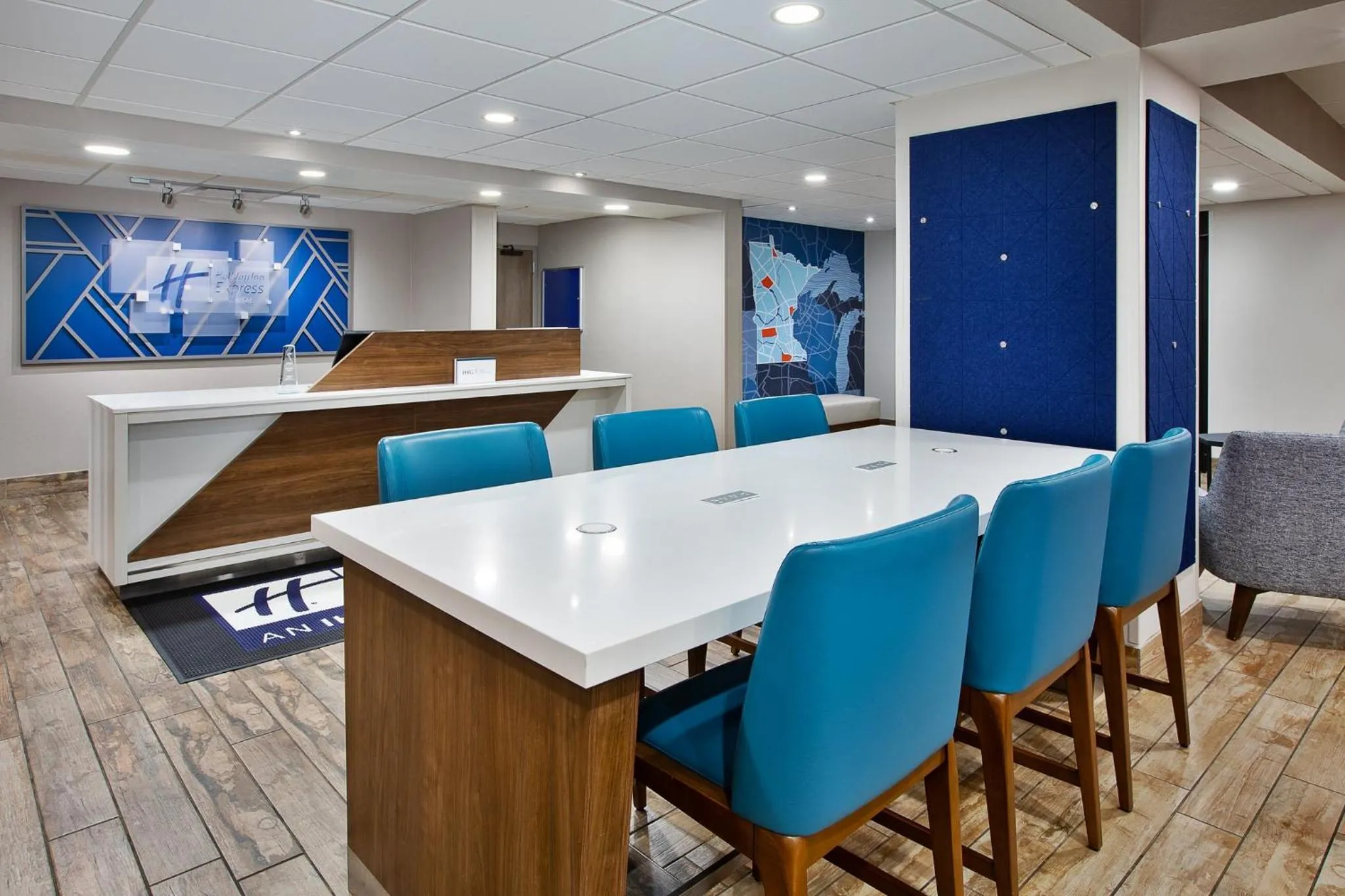 Property building in Holiday Inn Express & Suites Eden Prairie - Minneapolis by IHG