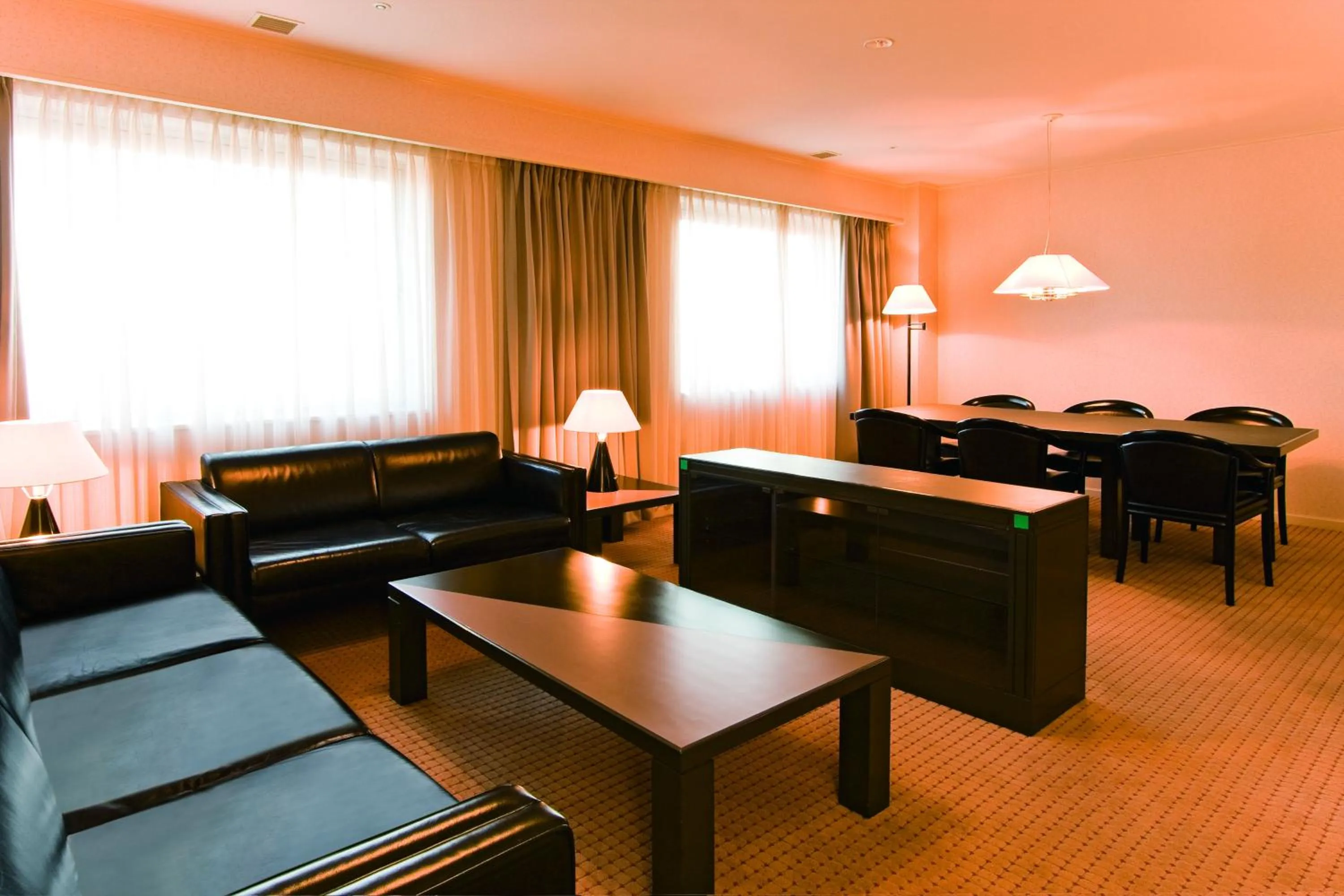 Seating Area in Ogaki Forum Hotel