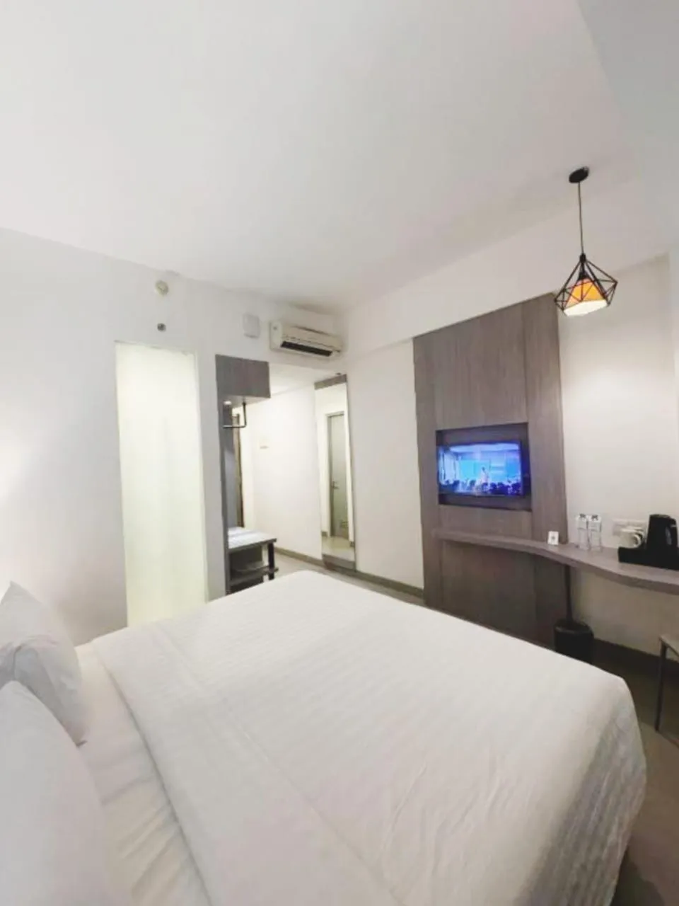Bedroom, Bed in Laska Hotel Subang