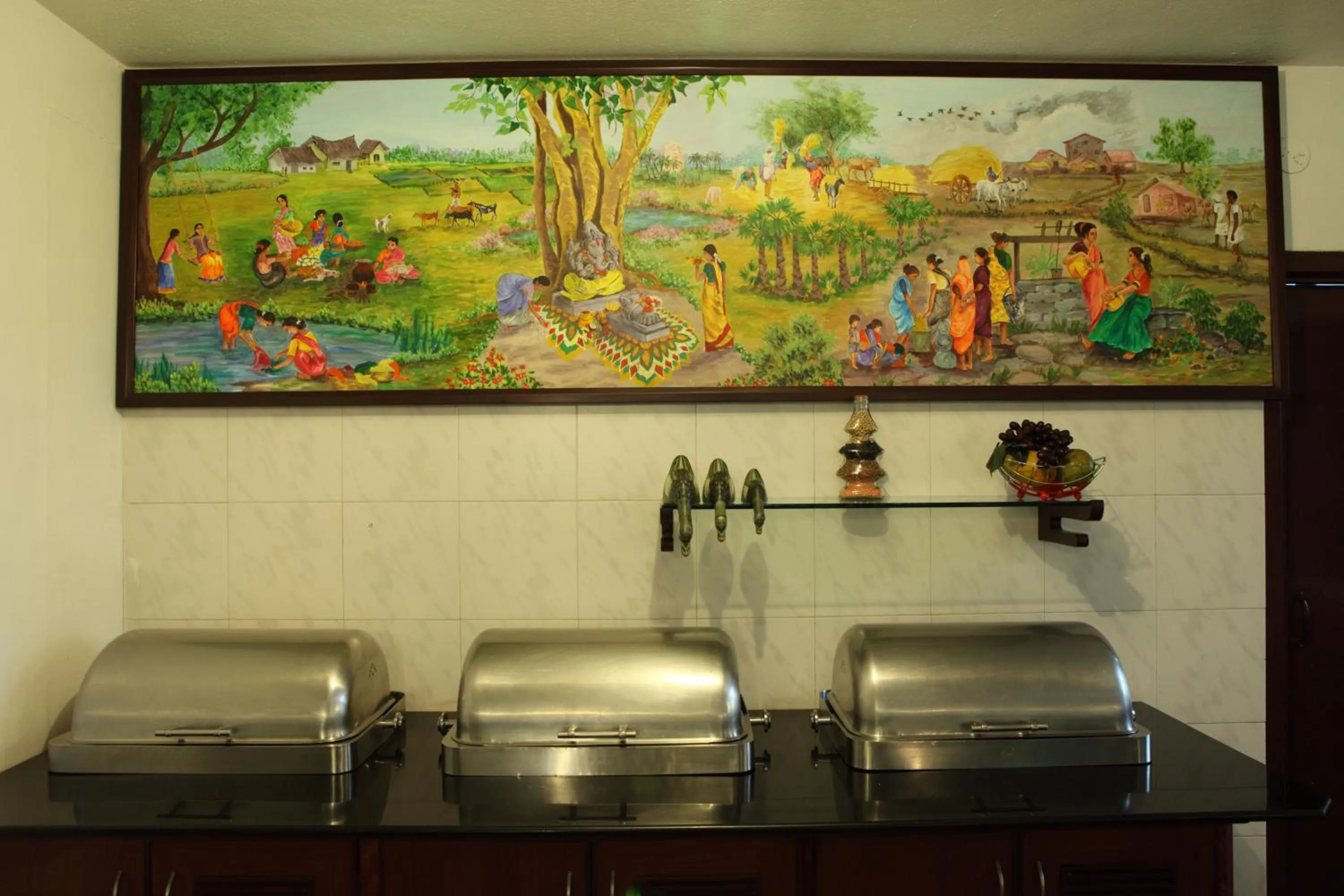 Buffet breakfast in Pondicherry Executive Inn