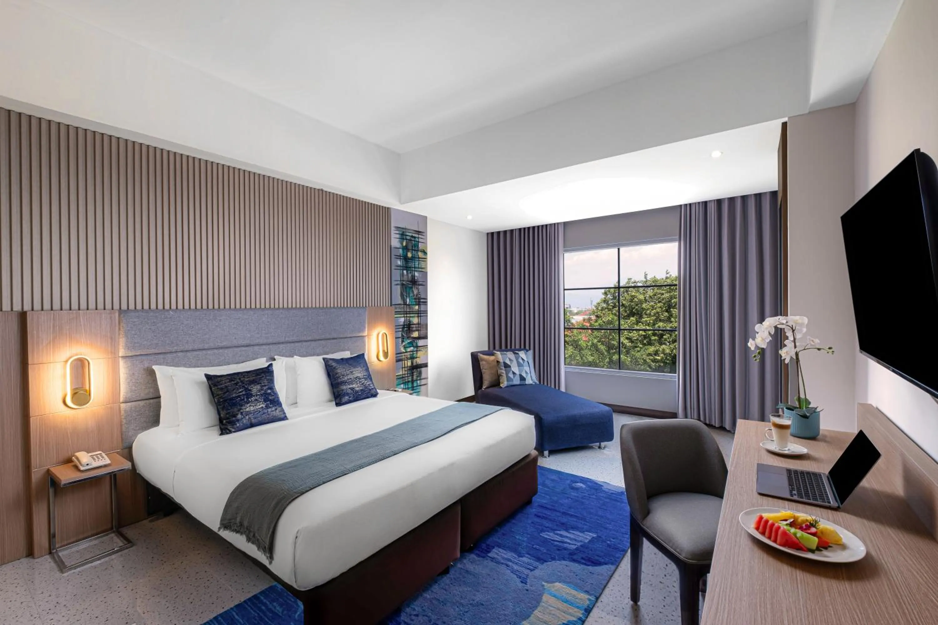 Bedroom, Bed in Oakwood Merdeka Bandung