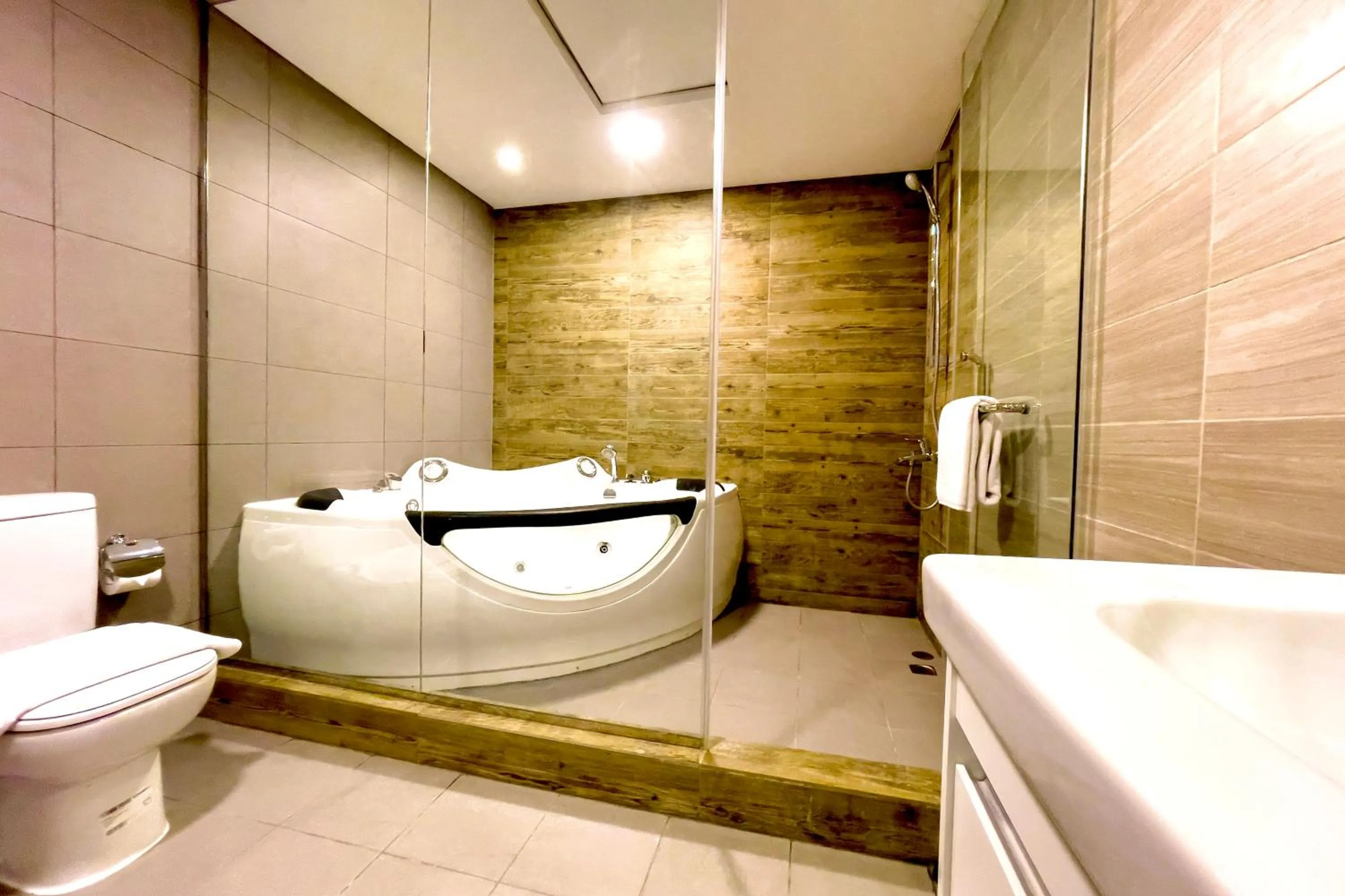 Bathroom in Dragon Beach Hotel