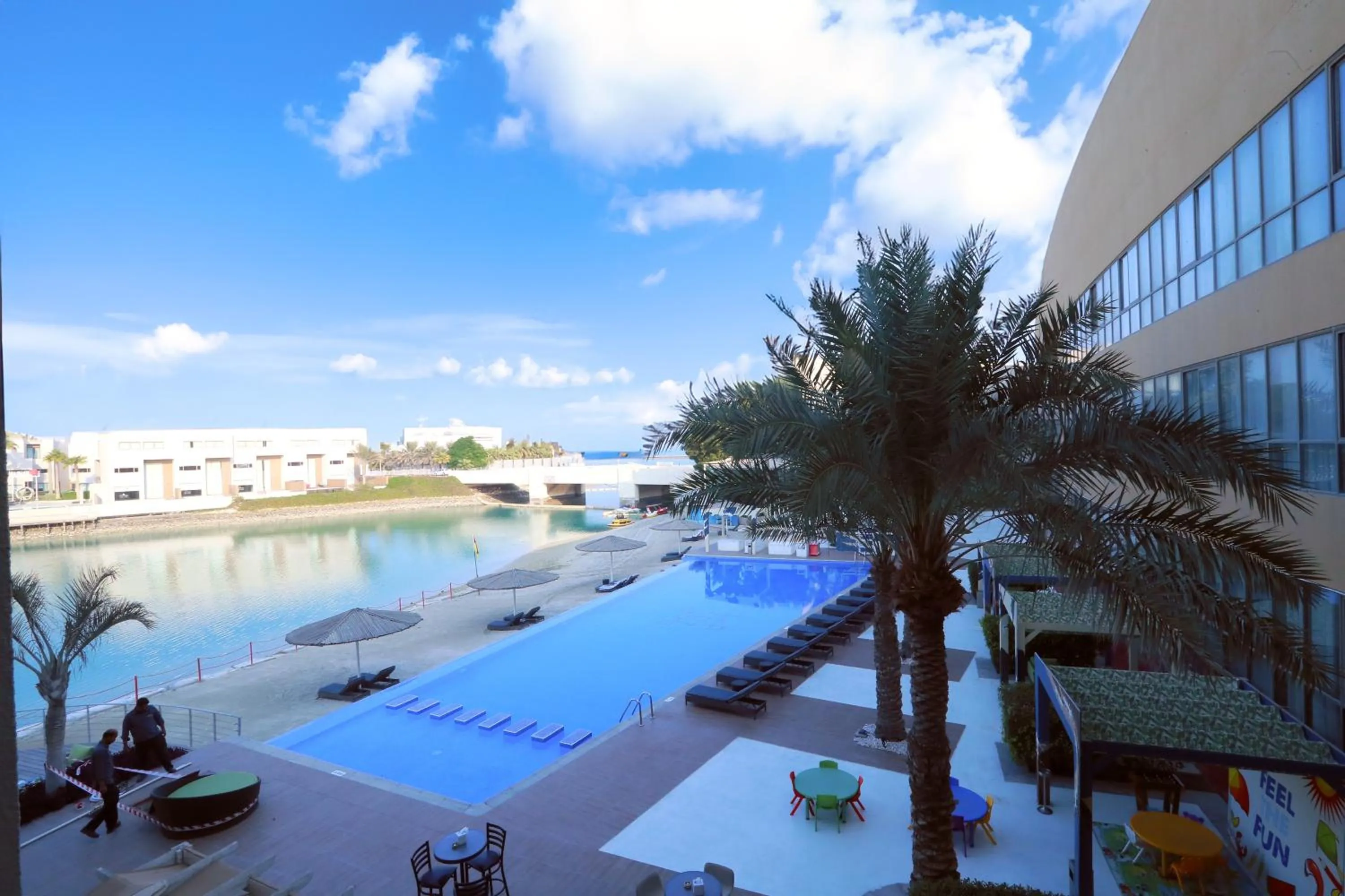 Day in Dragon Beach Hotel