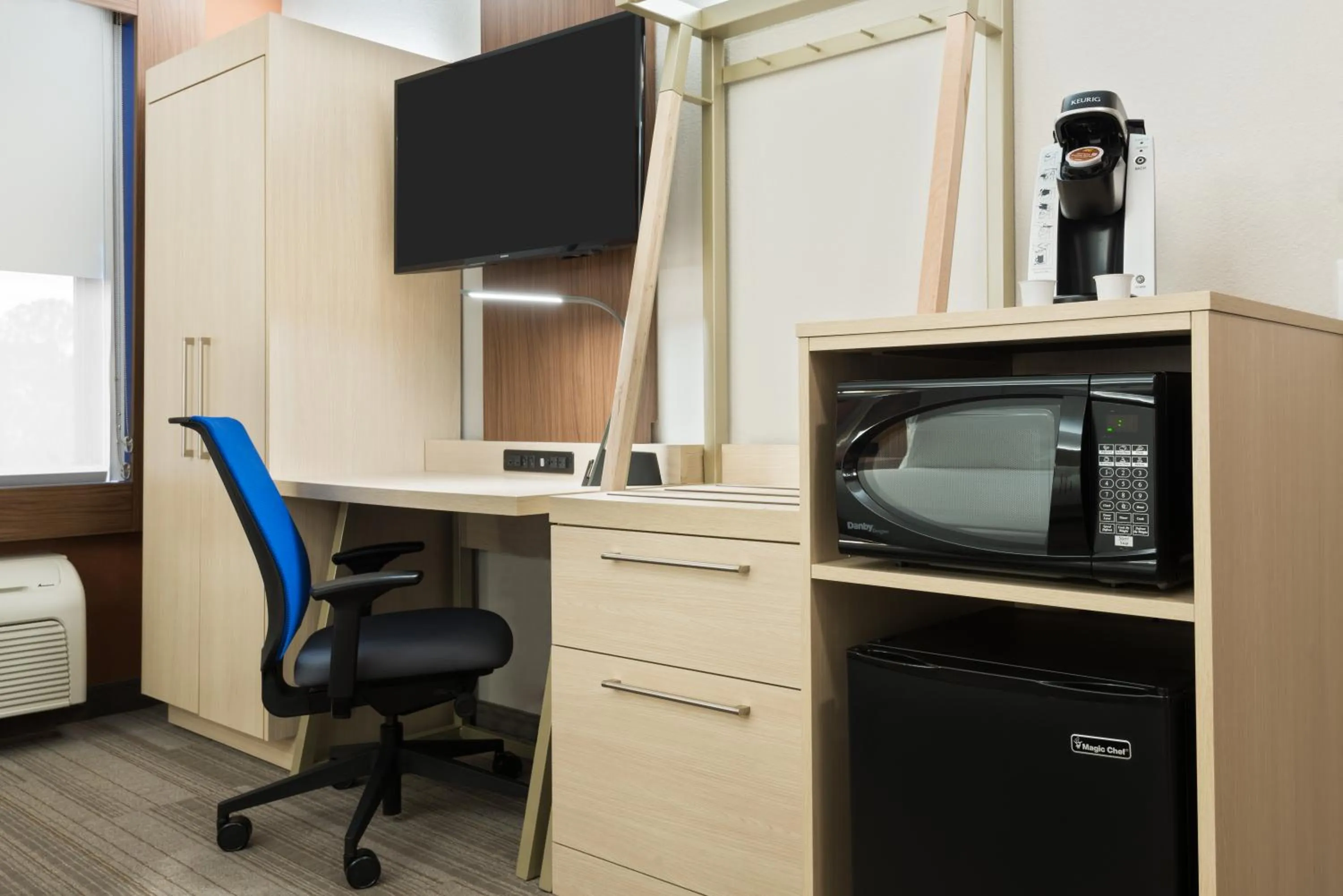 Bedroom in Holiday Inn Express & Suites - Nearest Universal Orlando by IHG