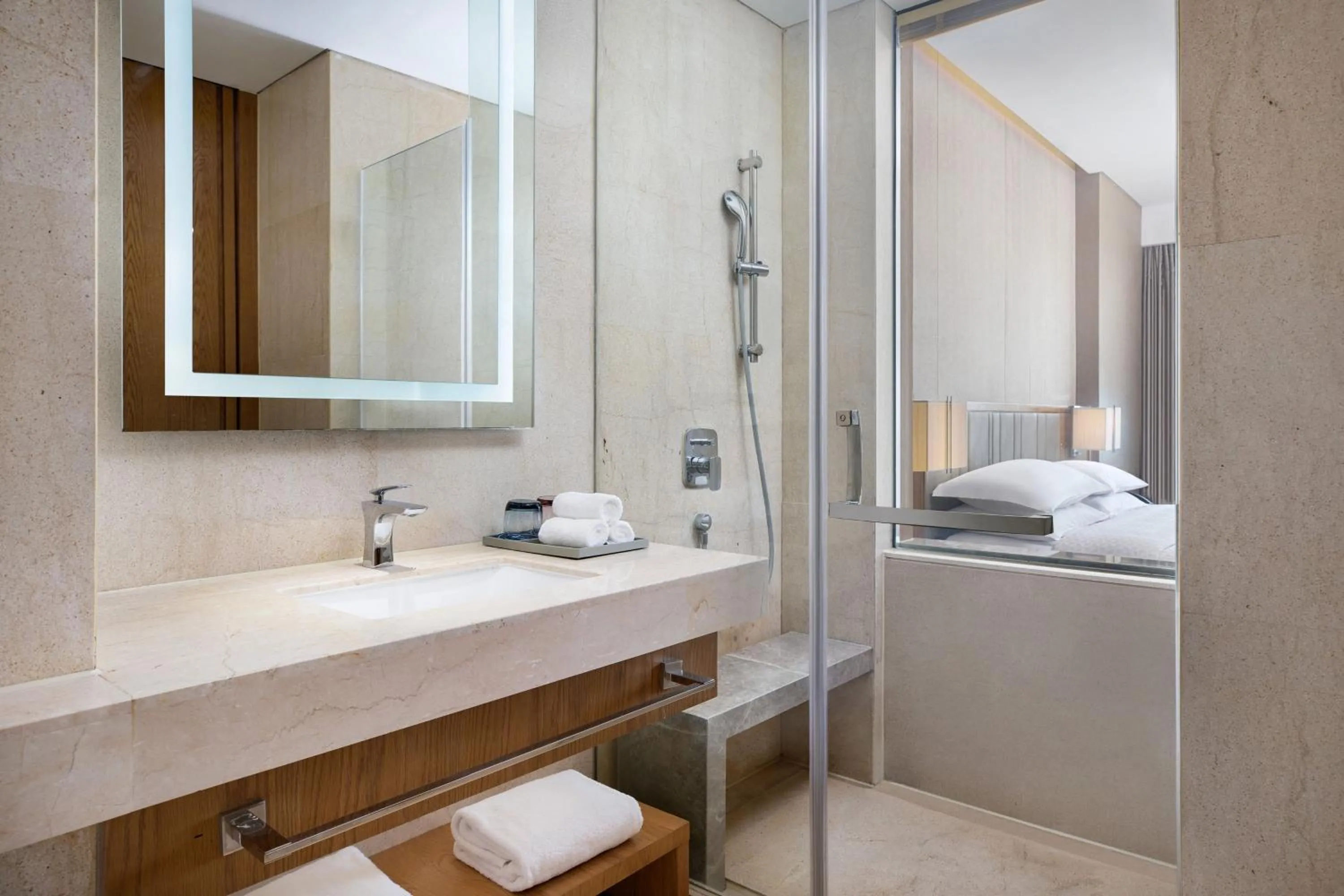 Bathroom, Bed in Four Points by Sheraton Shanghai, Kangqiao
