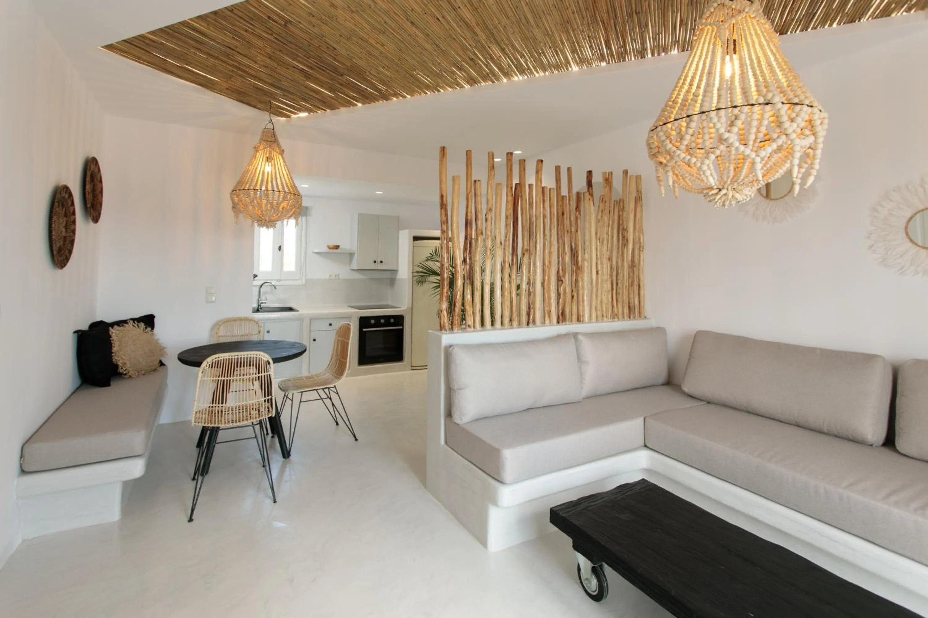 Iphimedeia Luxury Hotel & Suites