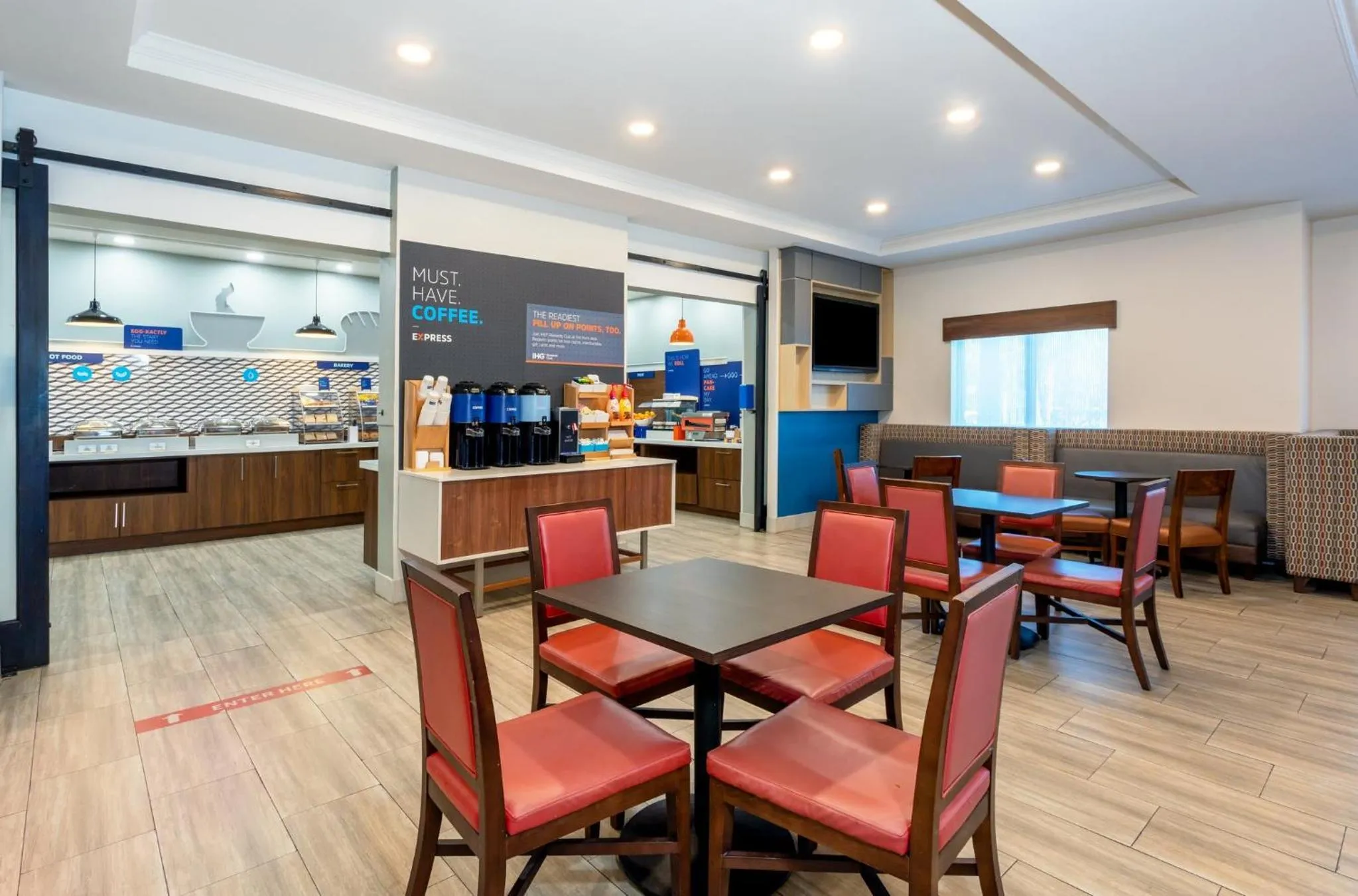 Breakfast in Holiday Inn Express-International Drive by IHG