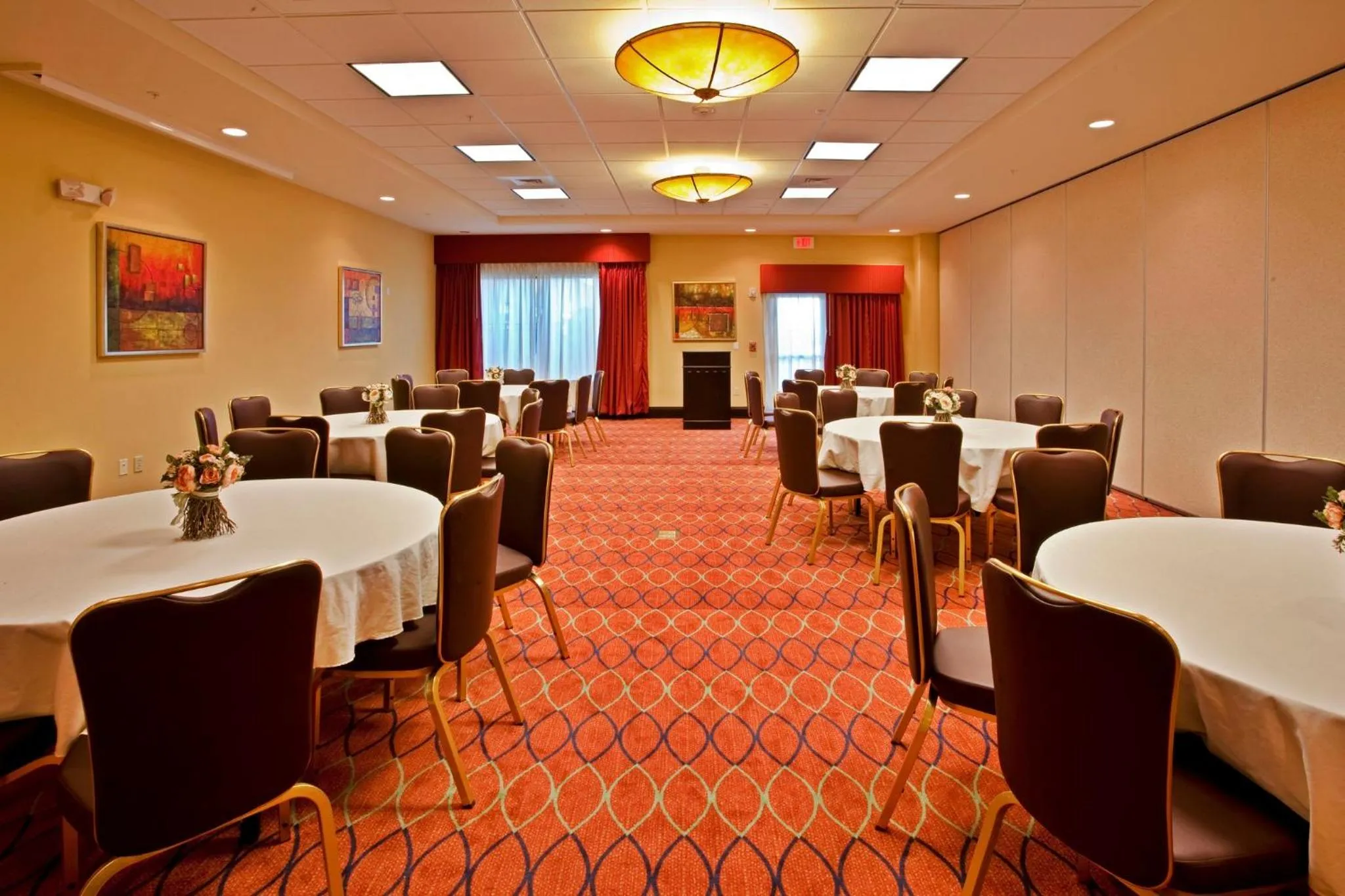 Meeting/conference room in Holiday Inn Express-International Drive by IHG