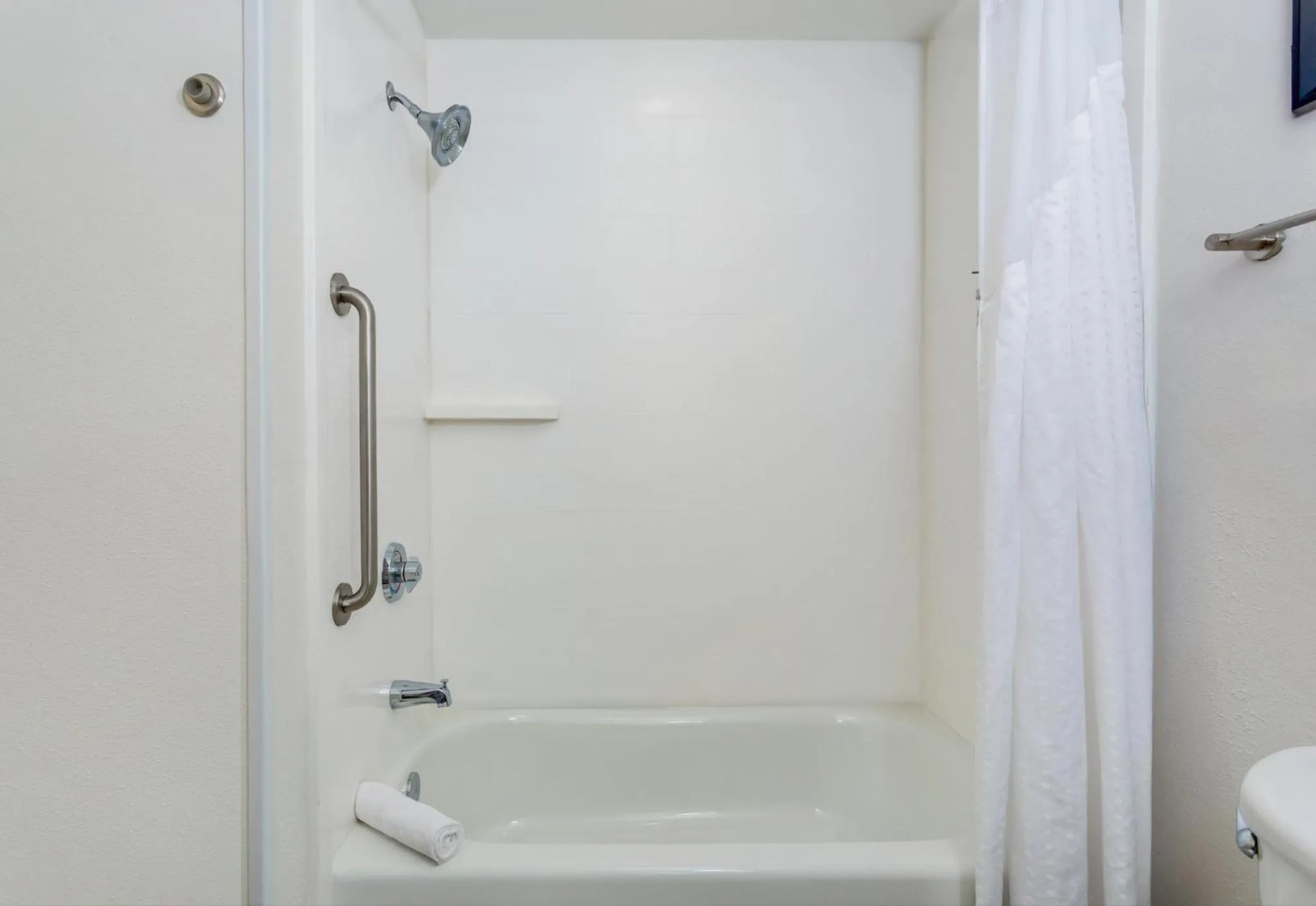 Bathroom in Holiday Inn Express-International Drive by IHG