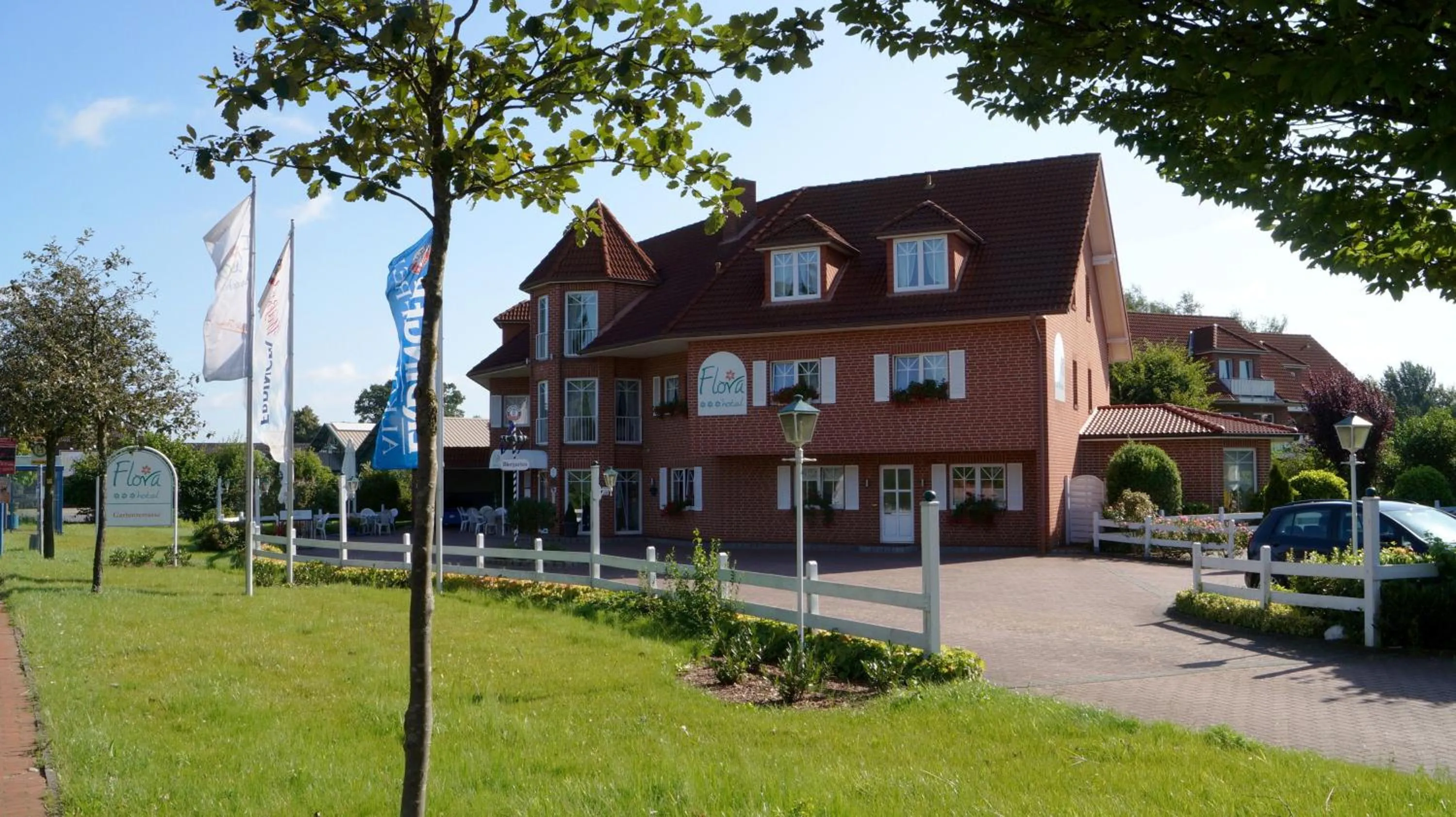 Patio in Hotel Flora