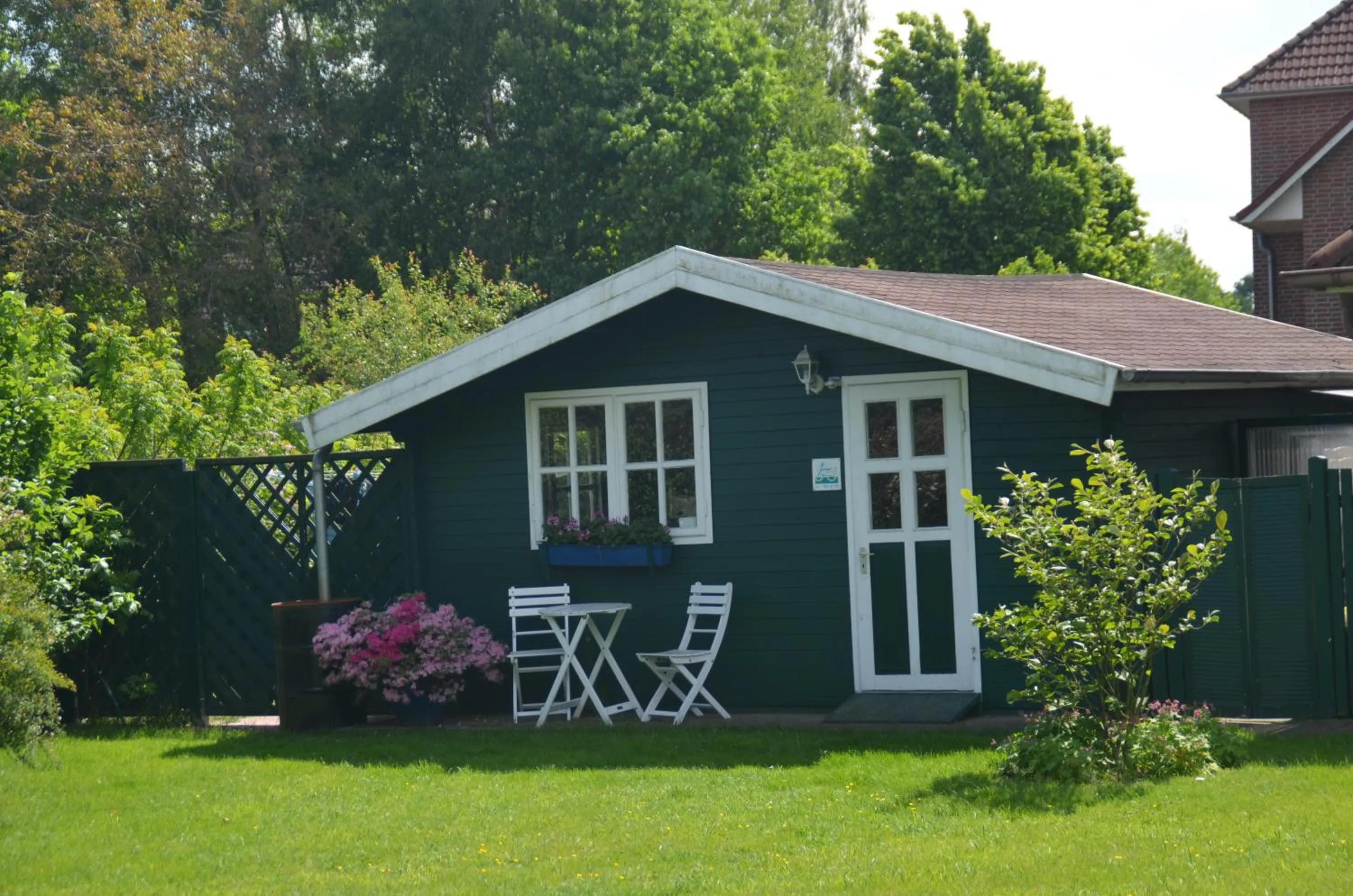 Property building in Hotel Flora