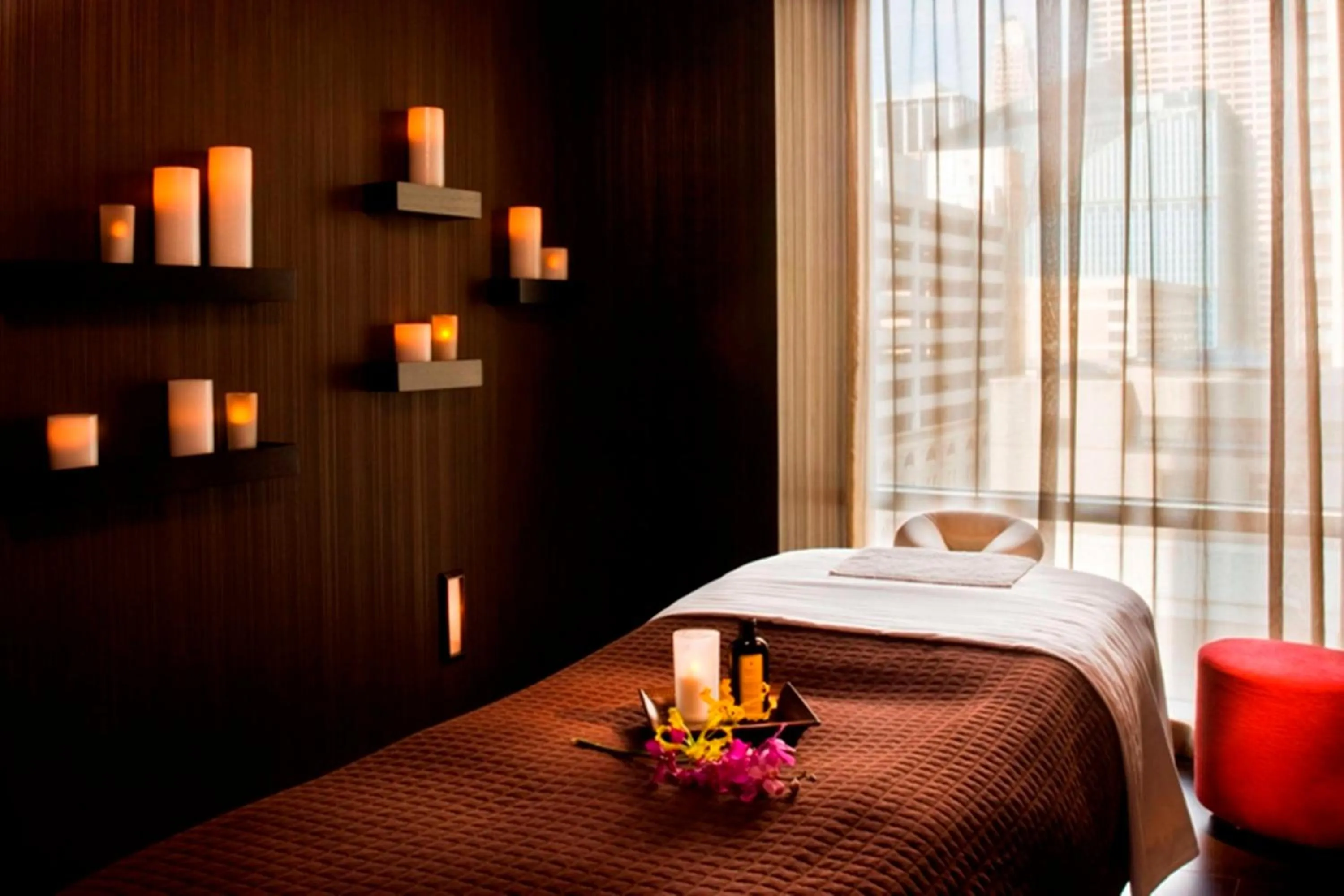 Spa and wellness centre/facilities, Bed in theWit Chicago, a Hilton Hotel