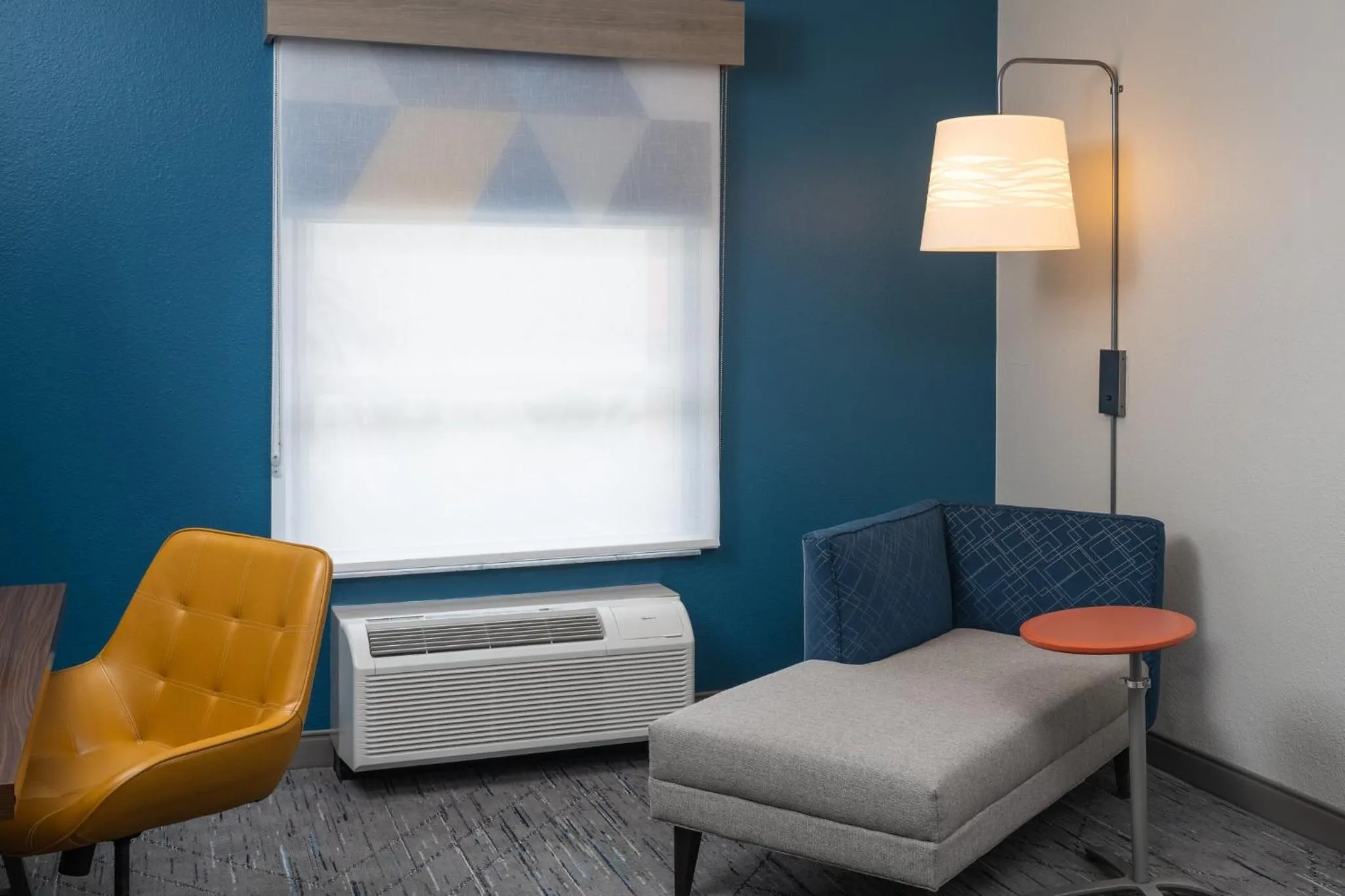 Photo of the whole room in Holiday Inn Express & Suites Orlando International Airport by IHG