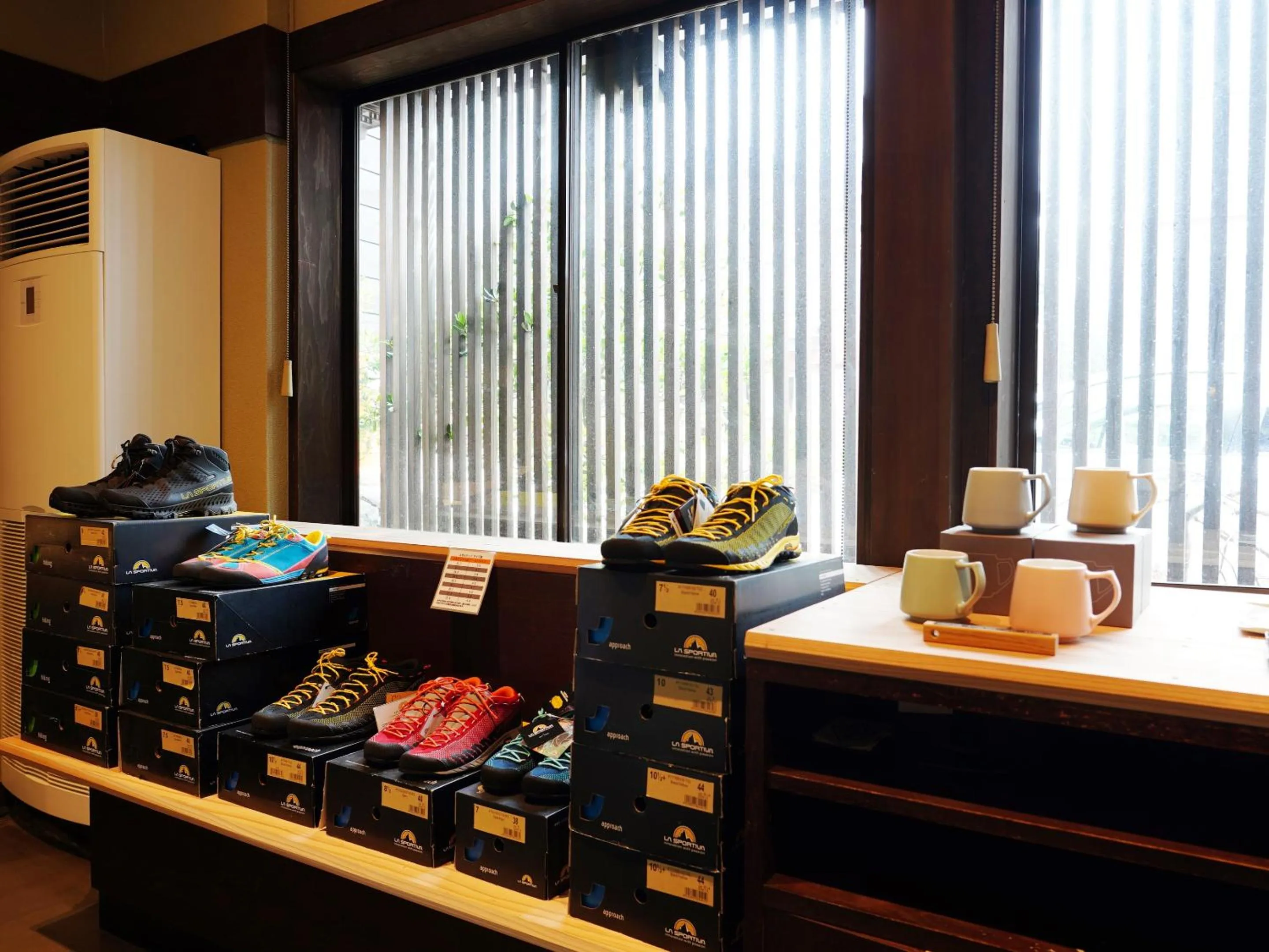 Other in Hanakanzashi