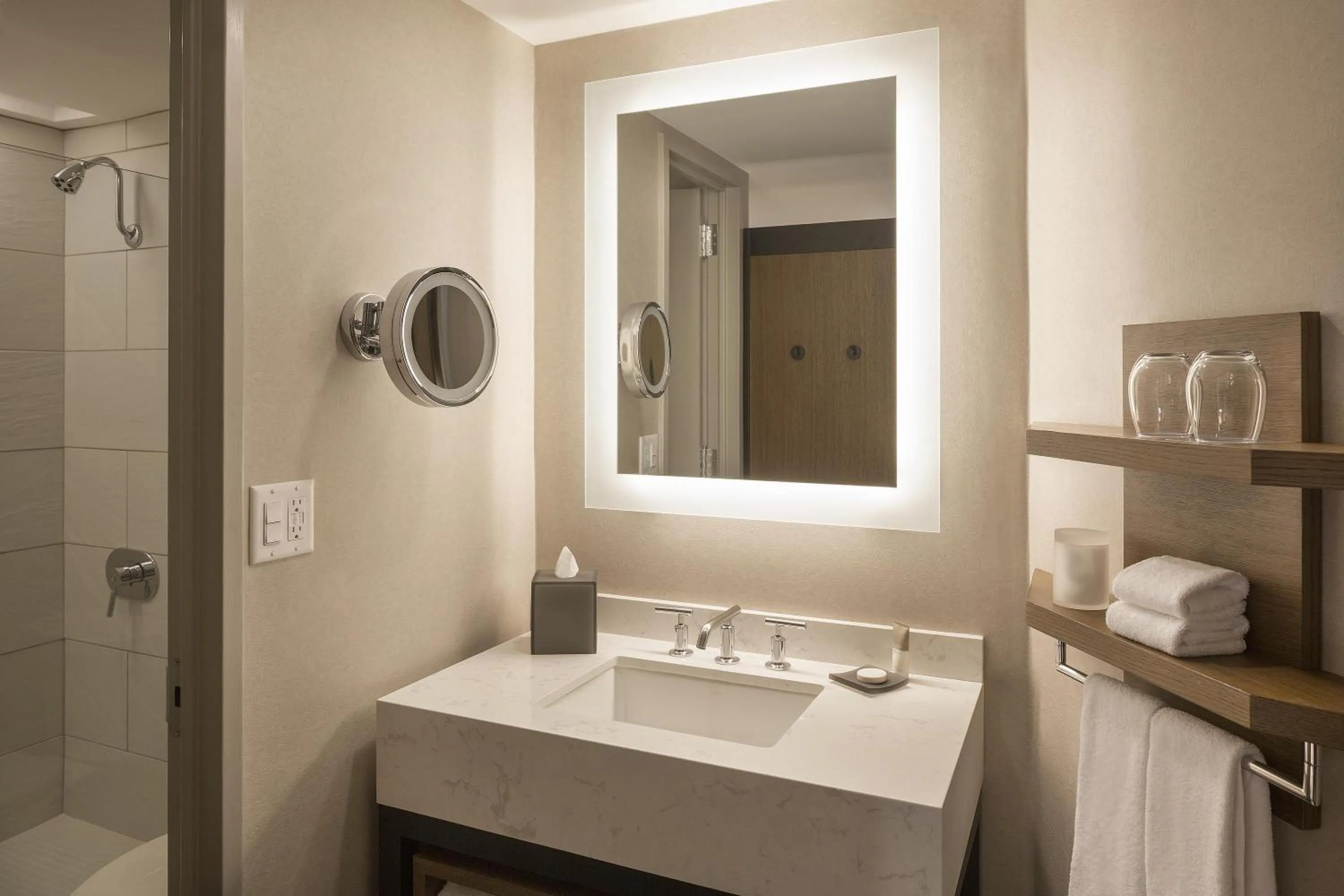 Bathroom in Hyatt Regency San Francisco