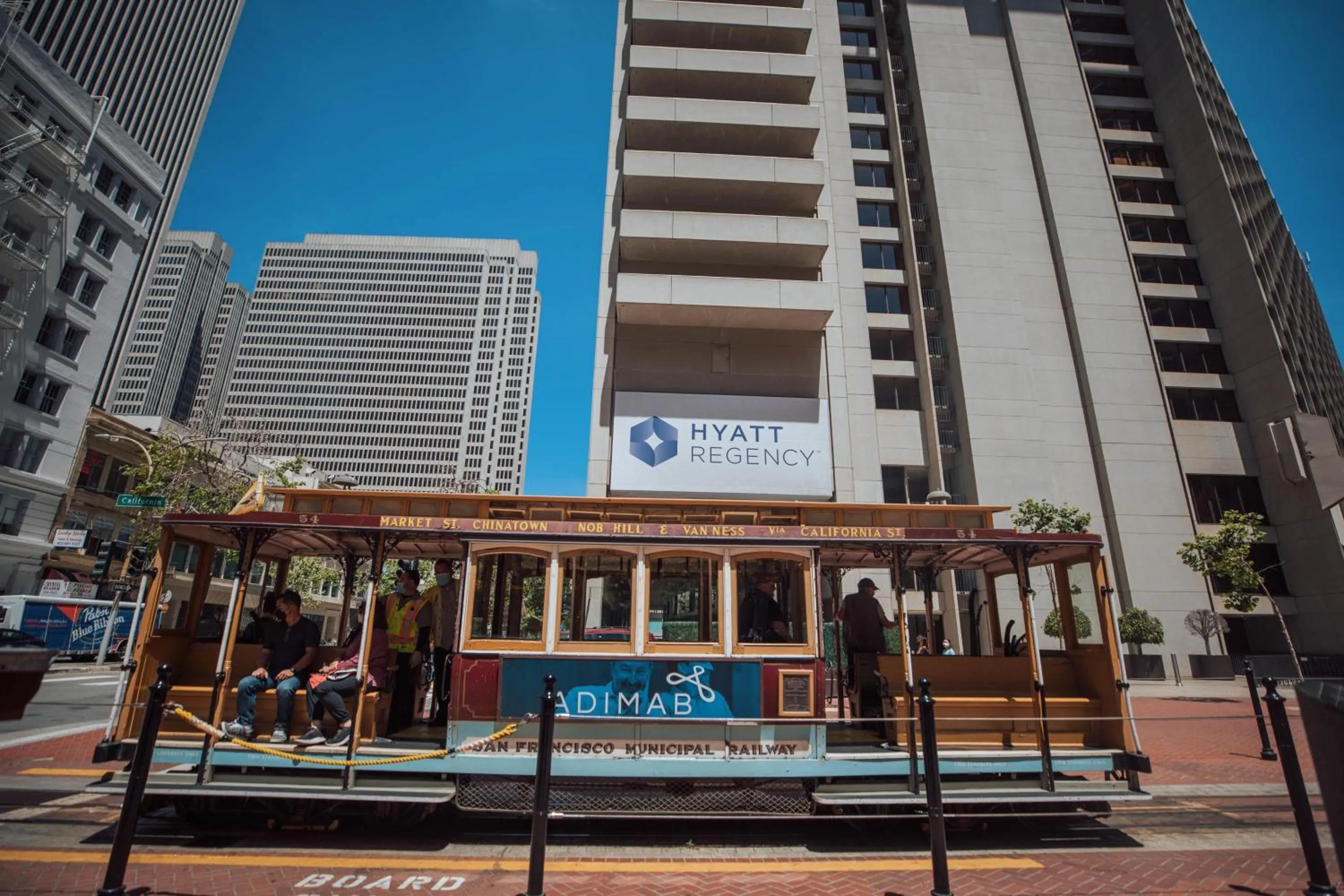 Property building in Hyatt Regency San Francisco