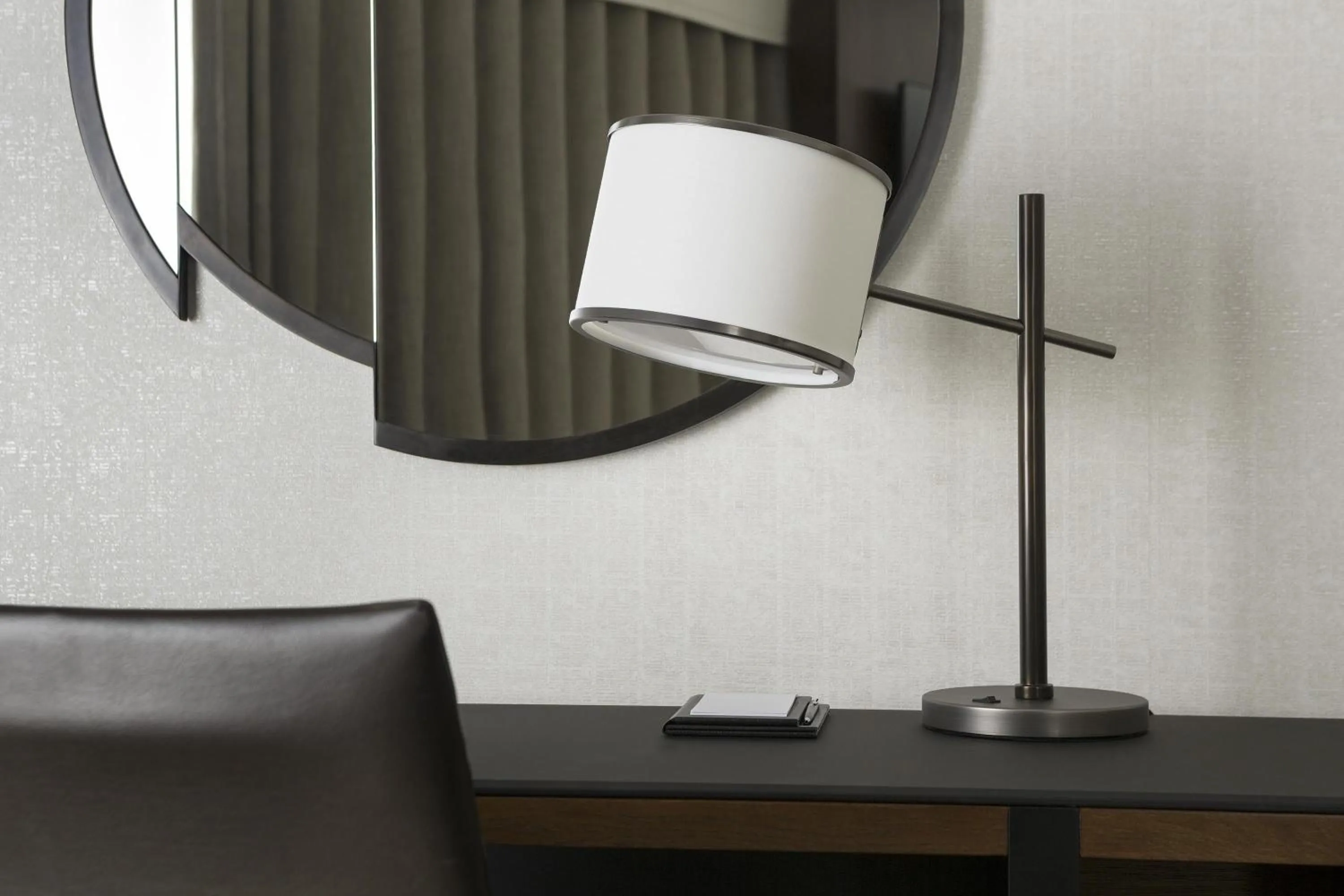 Photo of the whole room in Hyatt Regency San Francisco