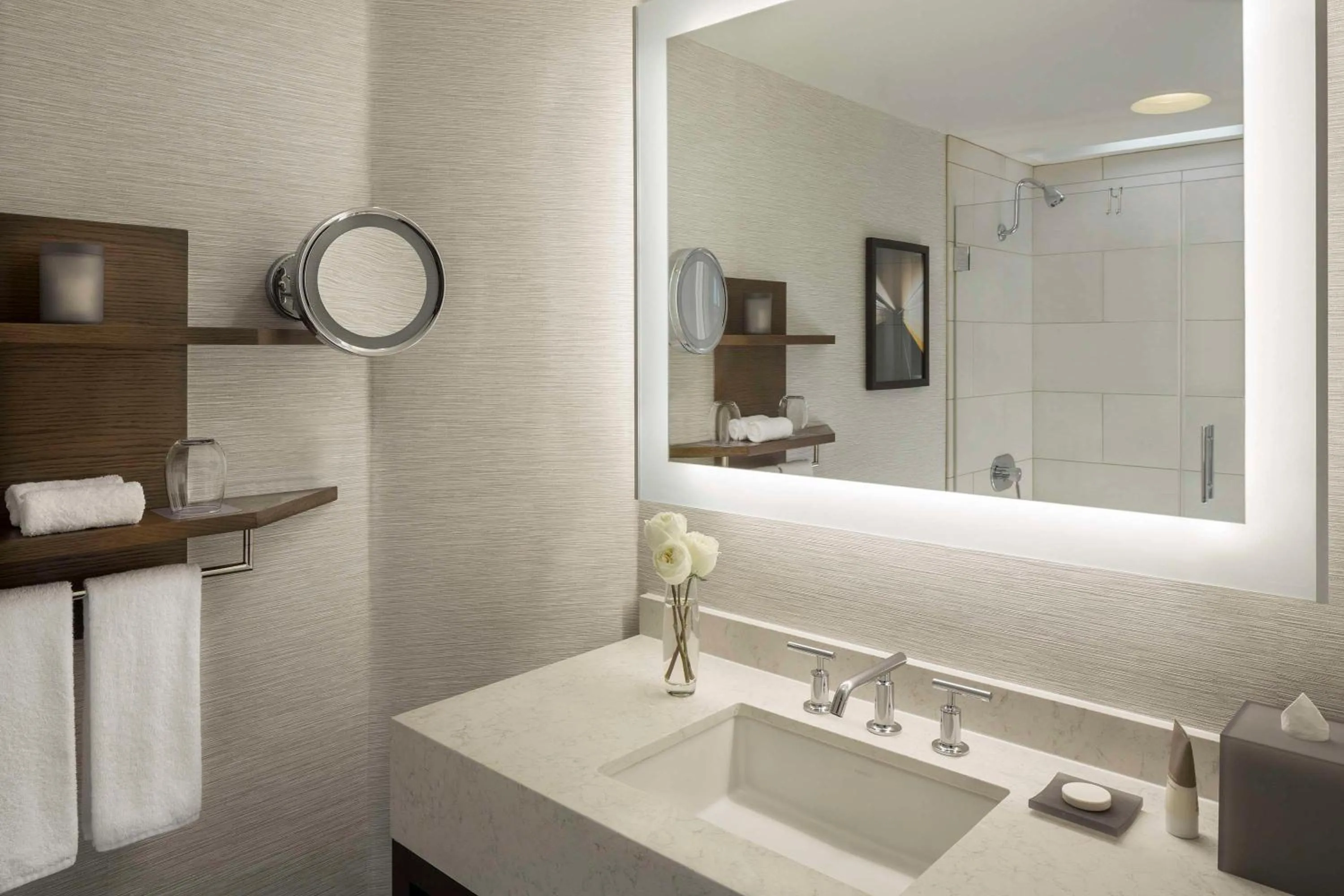 Bathroom in Hyatt Regency San Francisco